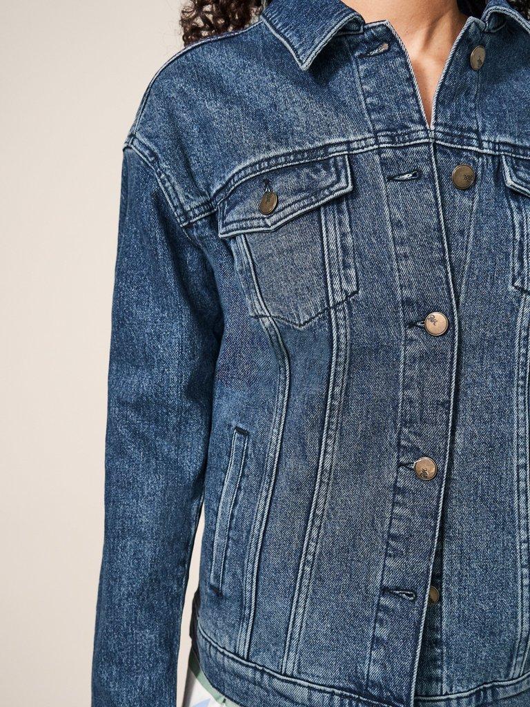 Dayton Classic Denim Jacket in MID DENIM - FLAT FRONT