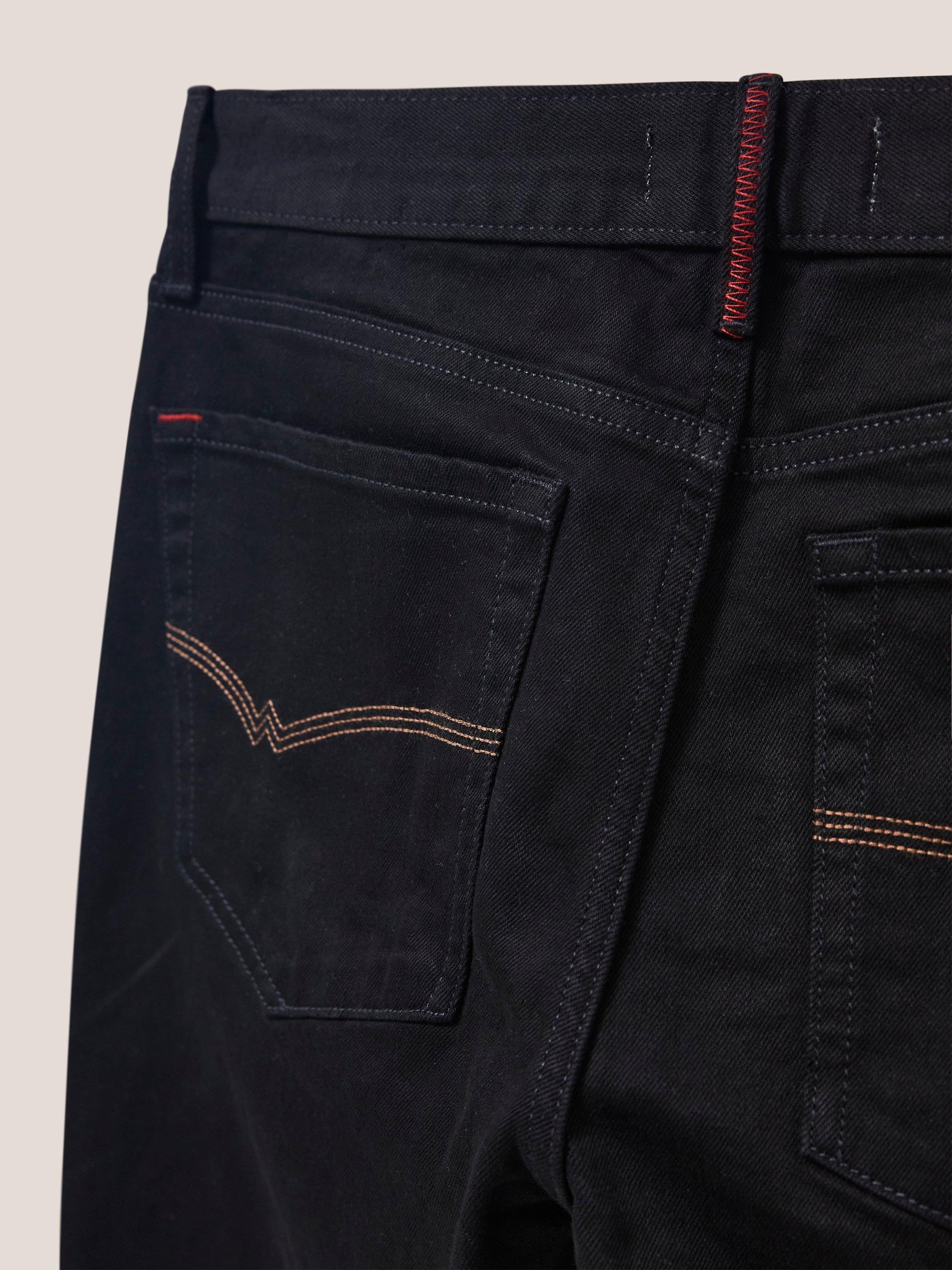 Harwood Straight Jean in PURE BLK - FLAT DETAIL