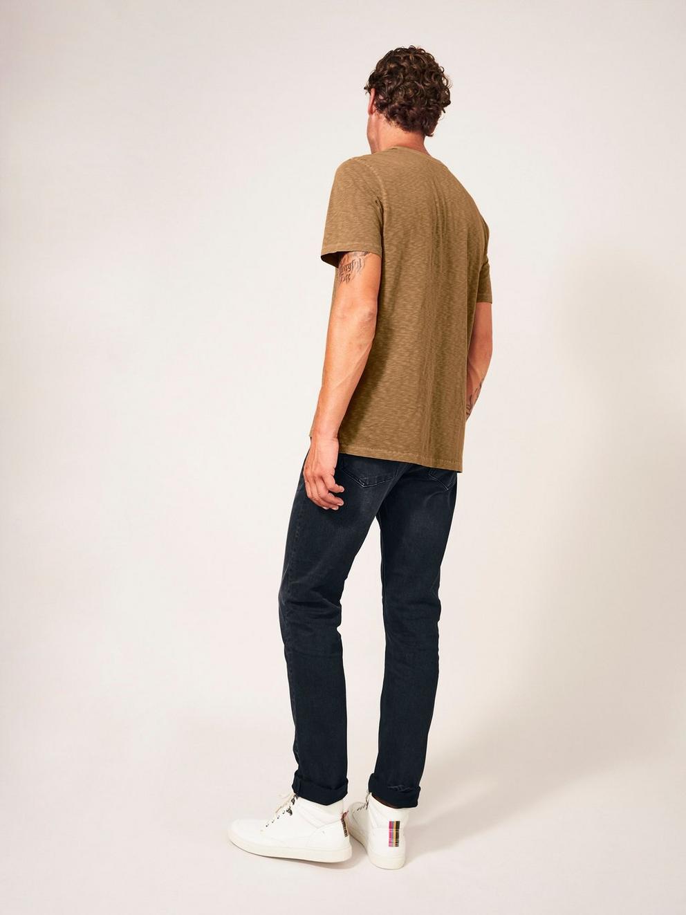 Harwood Straight Jean in WASHED BLK - MODEL BACK