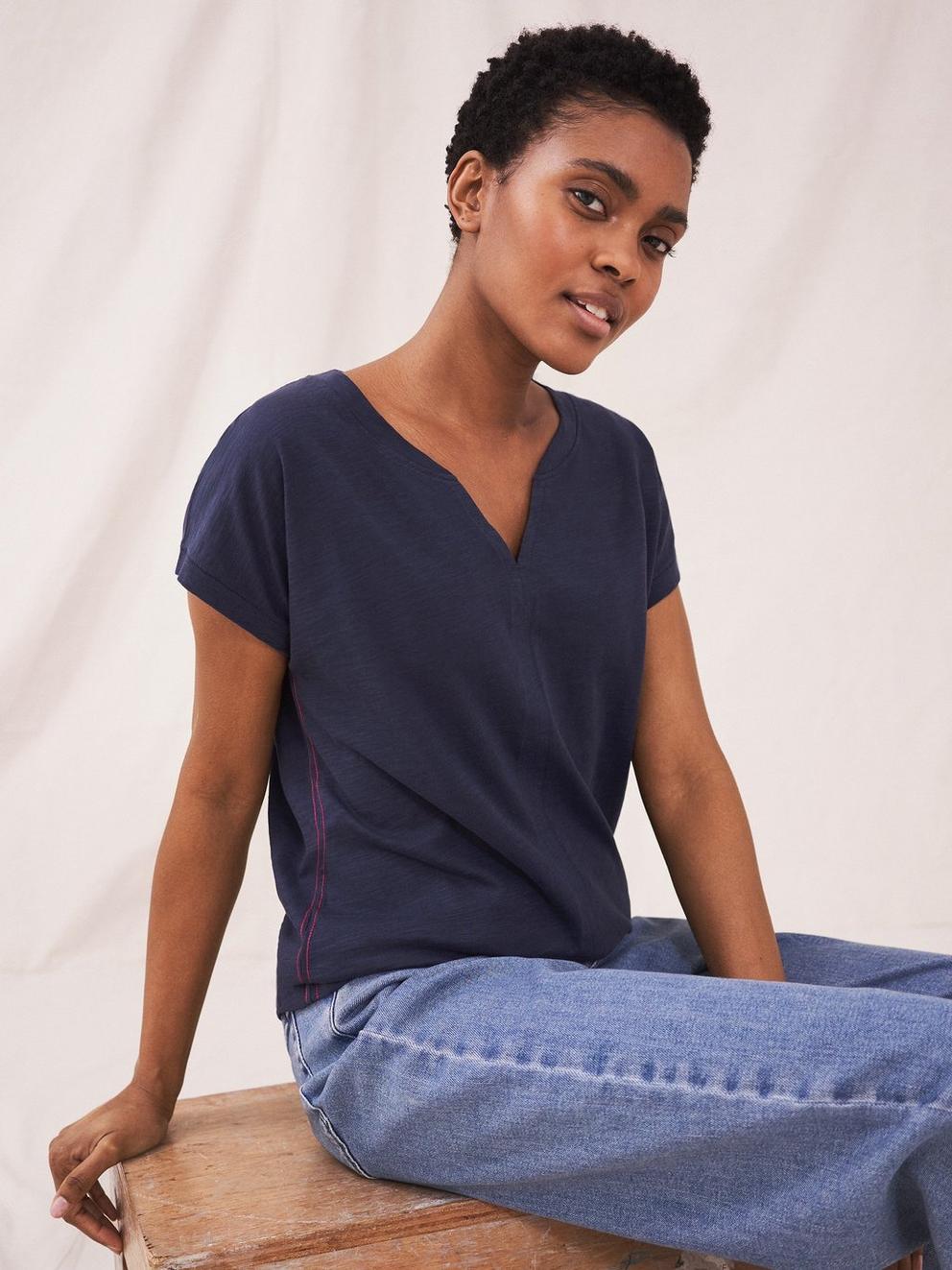 Nelly Notch Tee in FR NAVY - MODEL FRONT