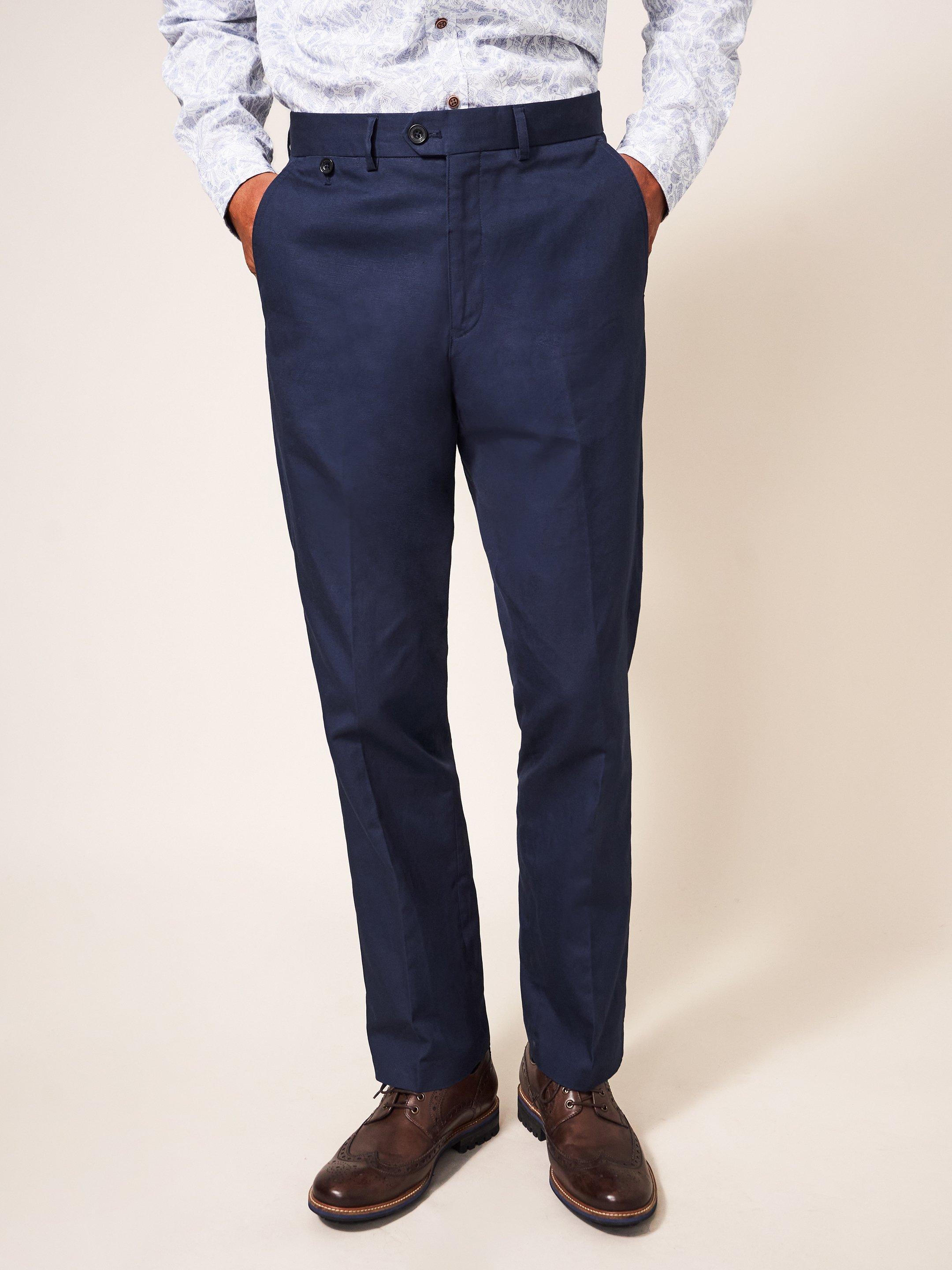 Foss Cotton Linen Trousers in DARK NAVY - MODEL FRONT