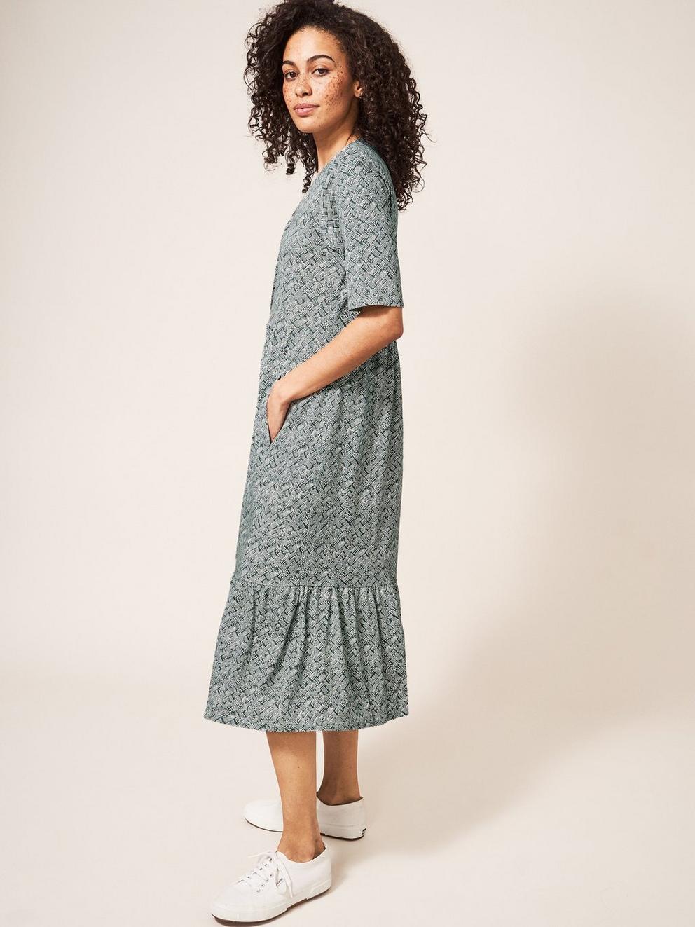 Naya Jersey Dress in GREEN PR - LIFESTYLE