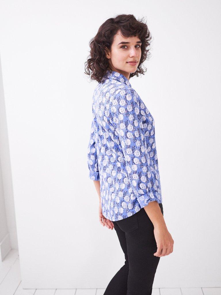 Annie Jersey Shirt in BLUE MLT - MODEL BACK