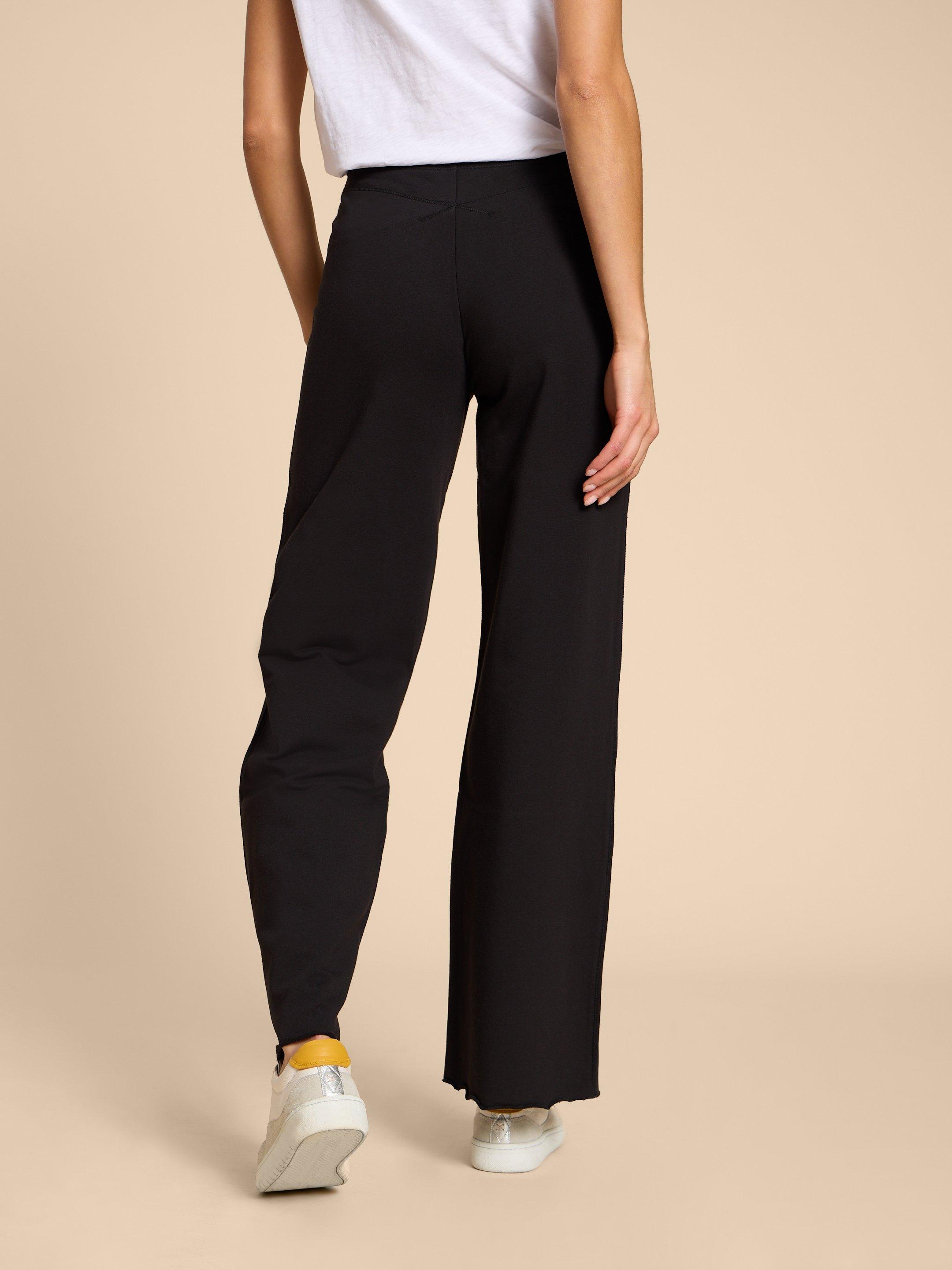 Dolce Organic Pant in PURE BLK - MODEL BACK