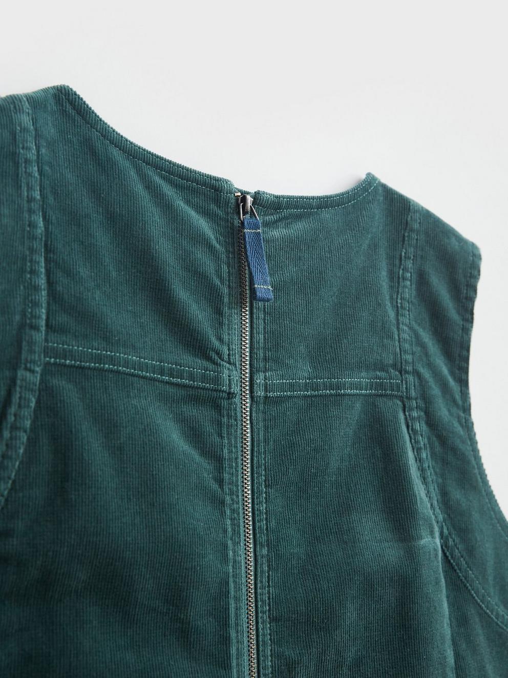 June Organic Pinny Dress in MID GREEN - FLAT DETAIL