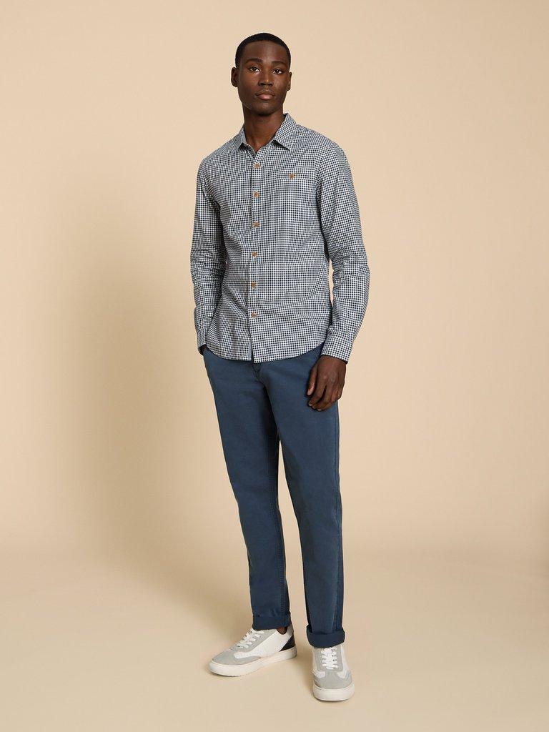 Sutton Organic Chino Trouser in DARK NAVY - LIFESTYLE