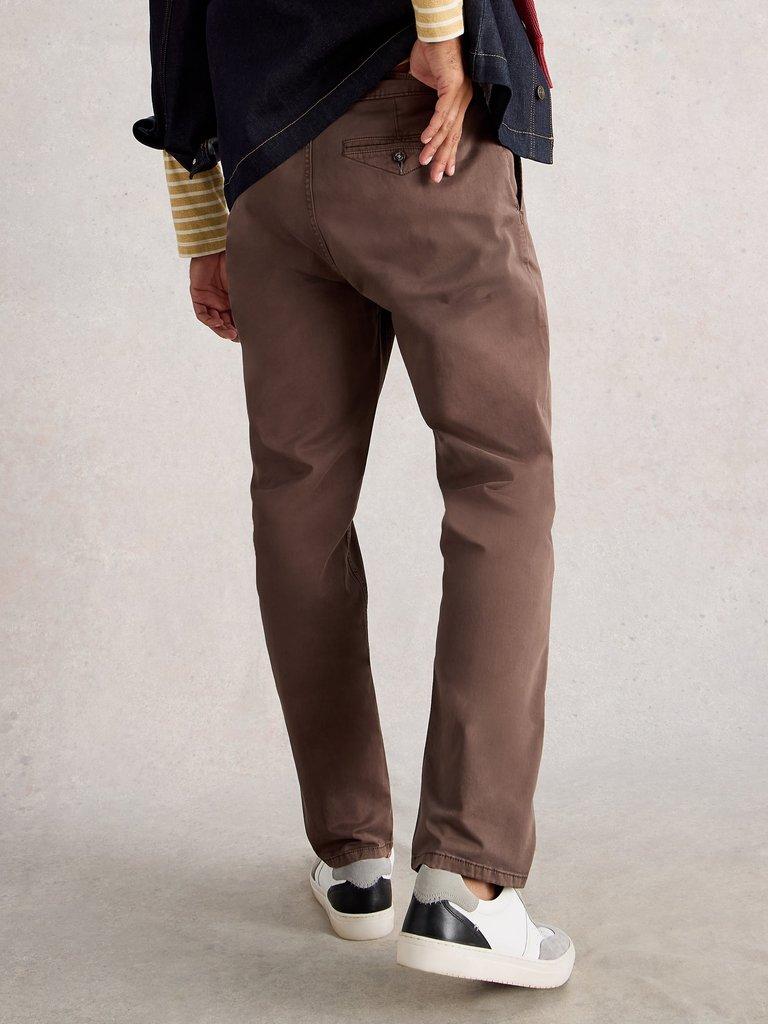 Sutton Organic Chino Trouser in DK BROWN - MODEL BACK