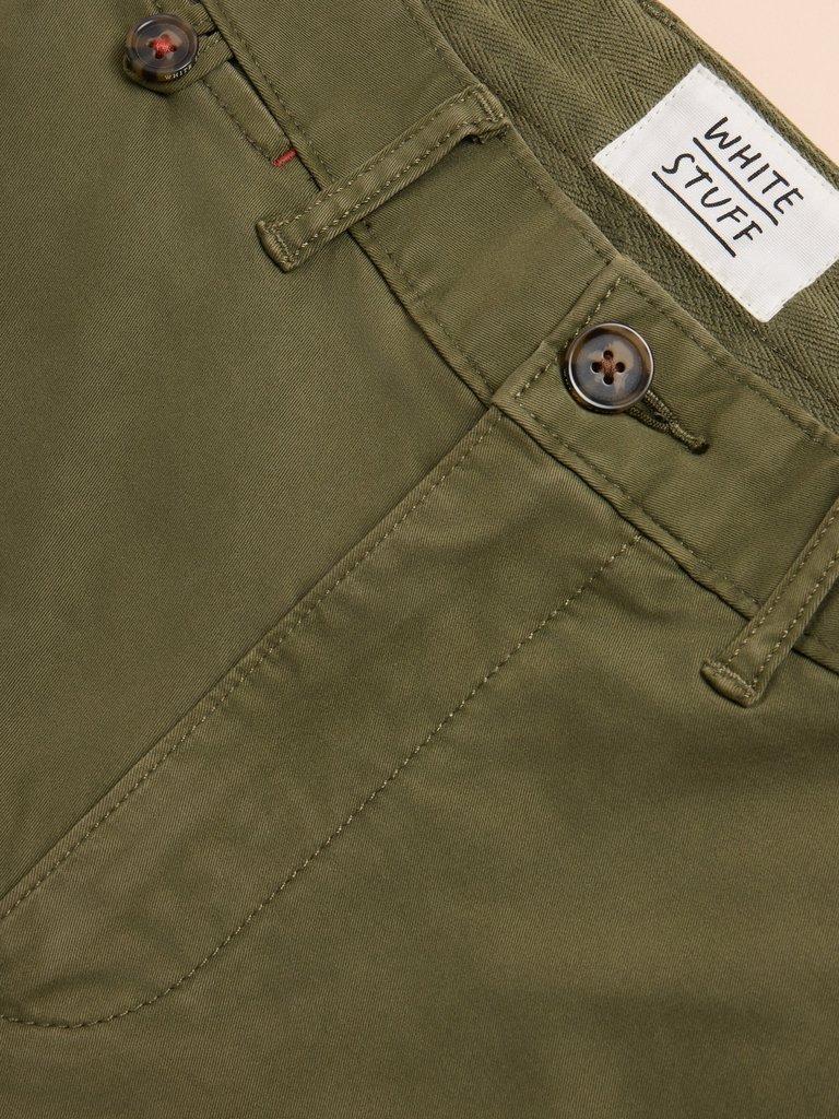 Sutton Organic Chino Trouser in KHAKI GRN - FLAT DETAIL