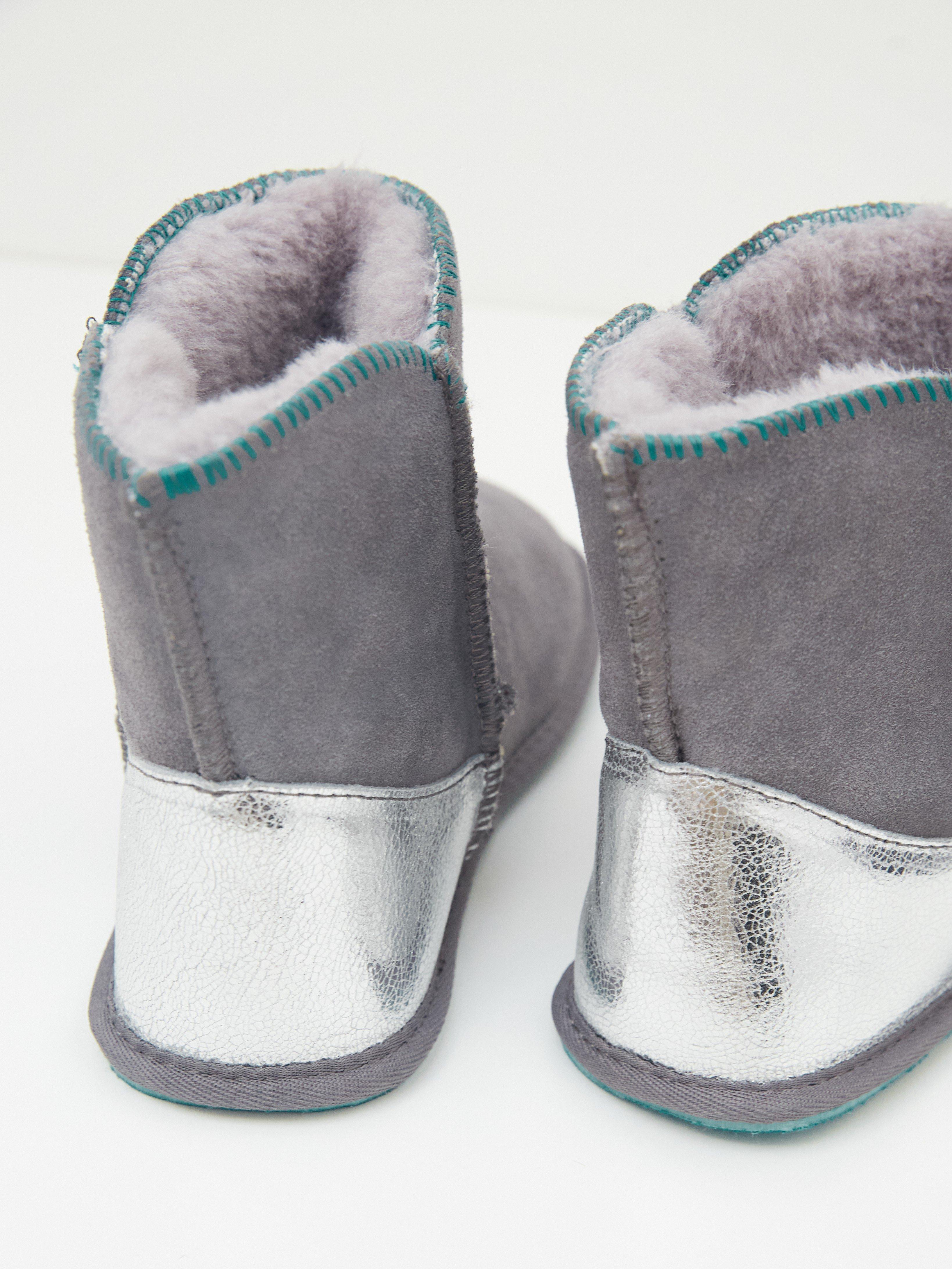 Suede and Shearling Bootie in DK GREY - FLAT BACK