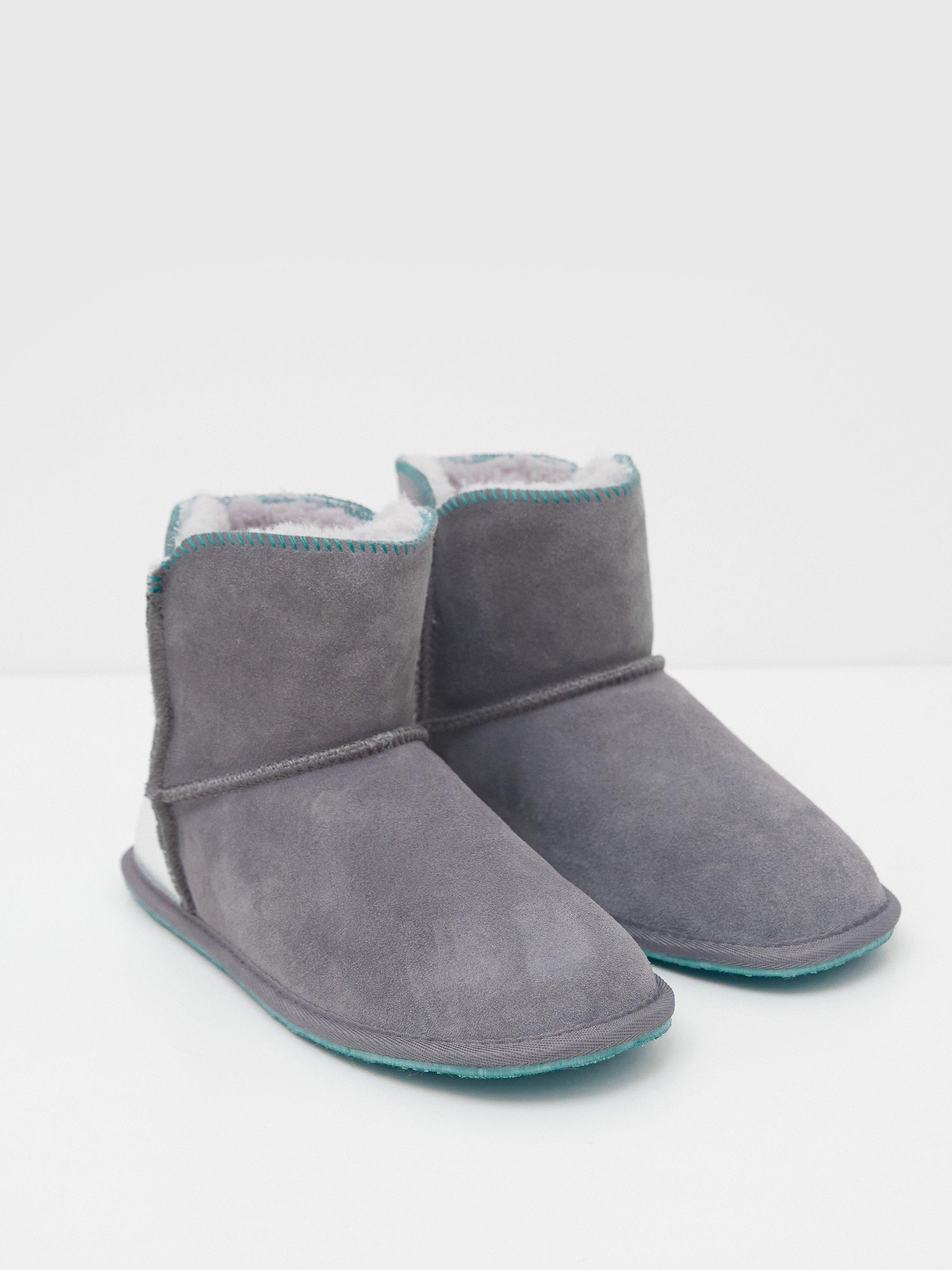 Suede and Shearling Bootie in DK GREY - FLAT FRONT