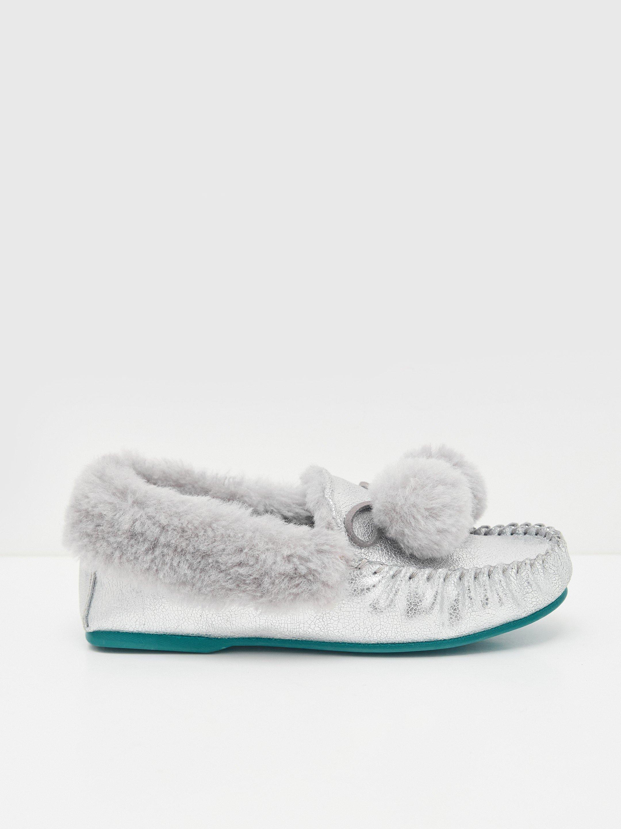 White stuff pom sales pom slippers