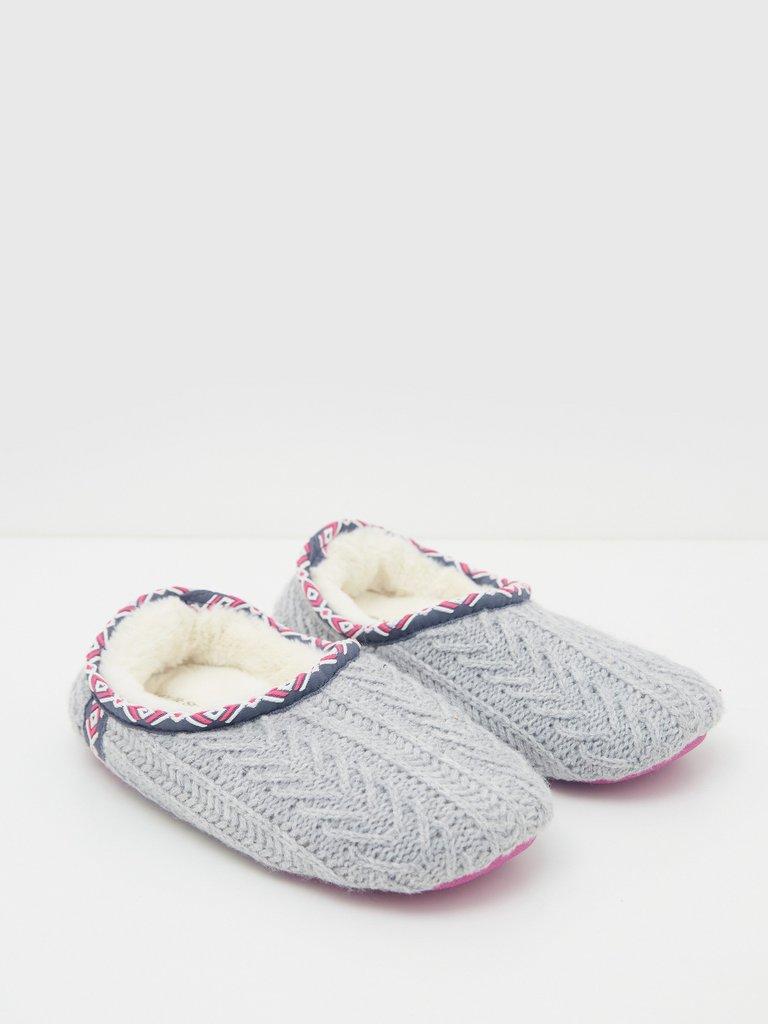 Womens knit hot sale slippers