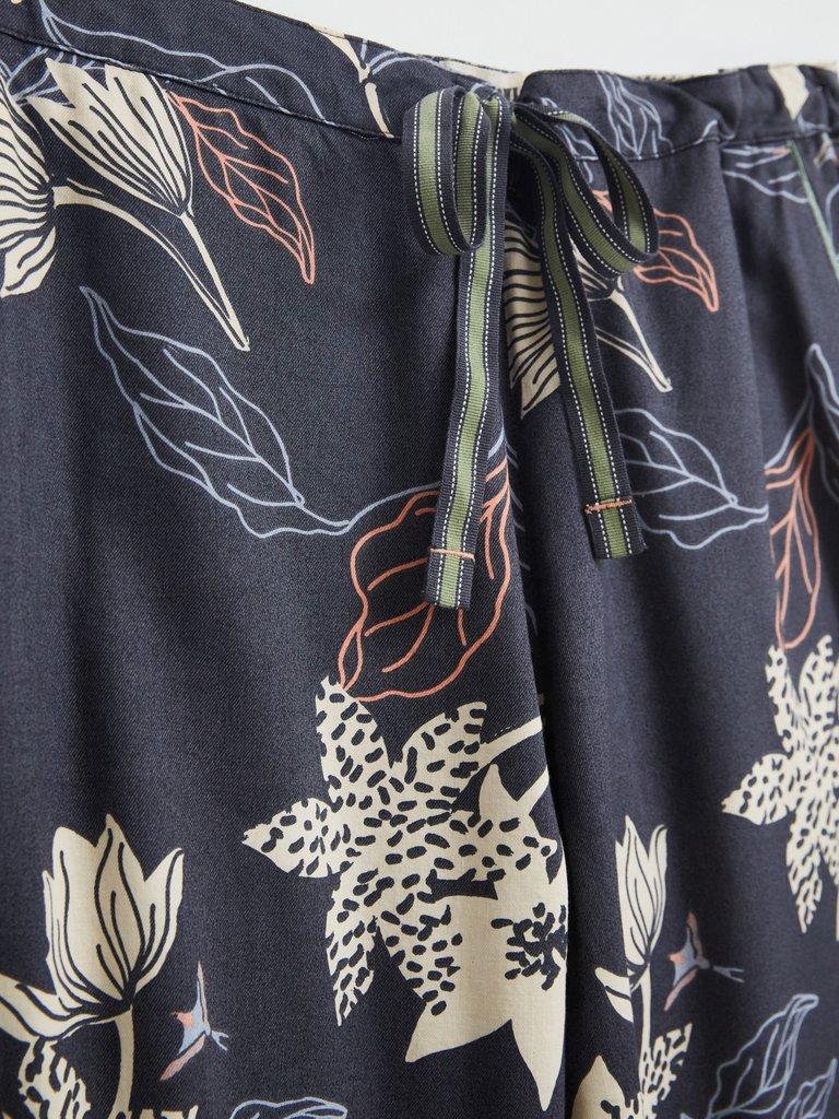 Nina Woven  Bottom in BLK MLT - FLAT DETAIL