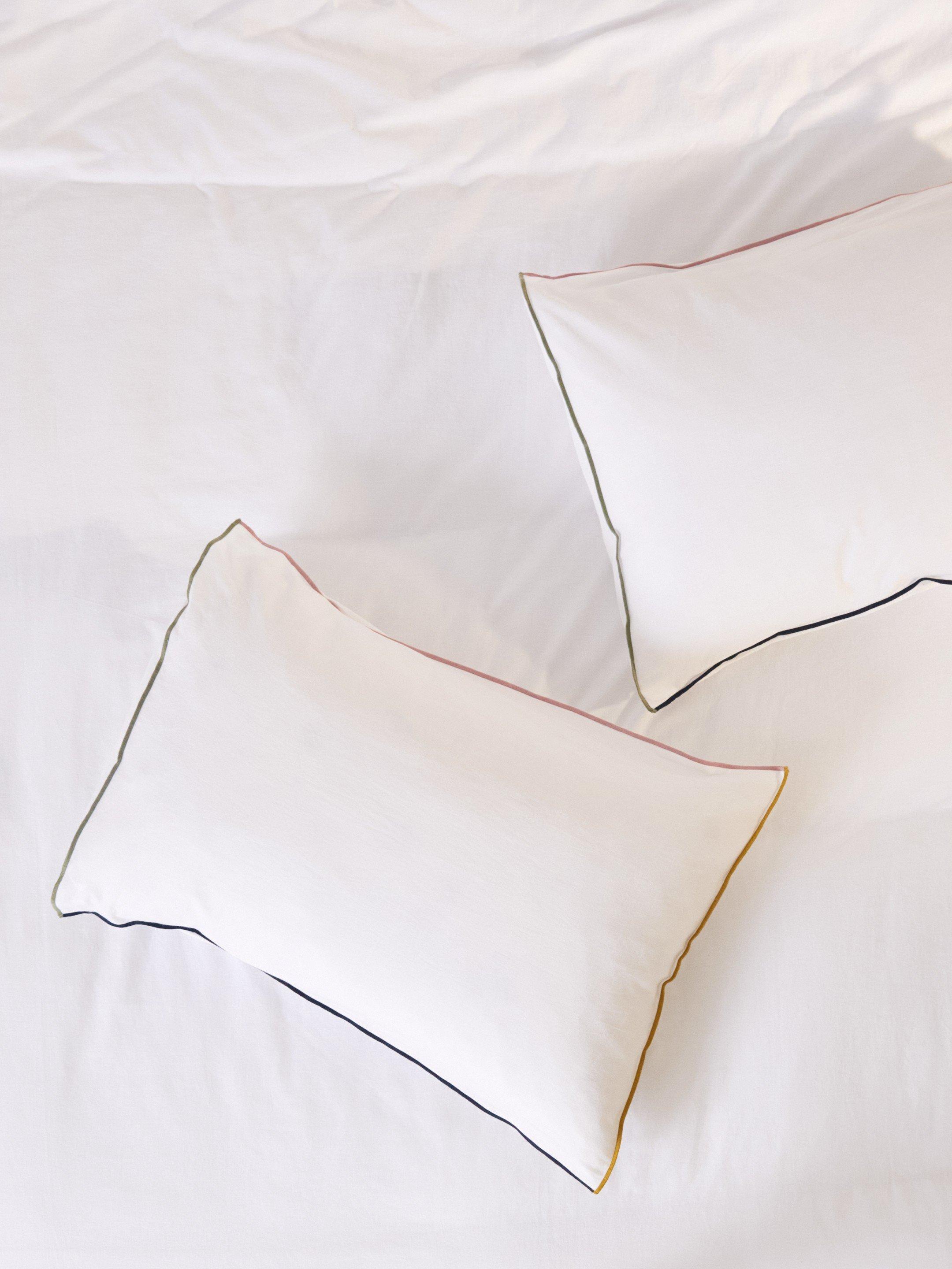 2 white clearance pillow cases