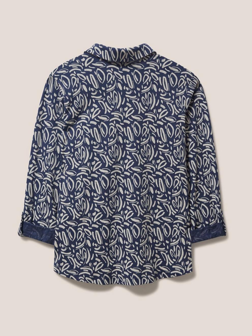 Annie Print Jersey Shirt in NAVY PR - FLAT BACK