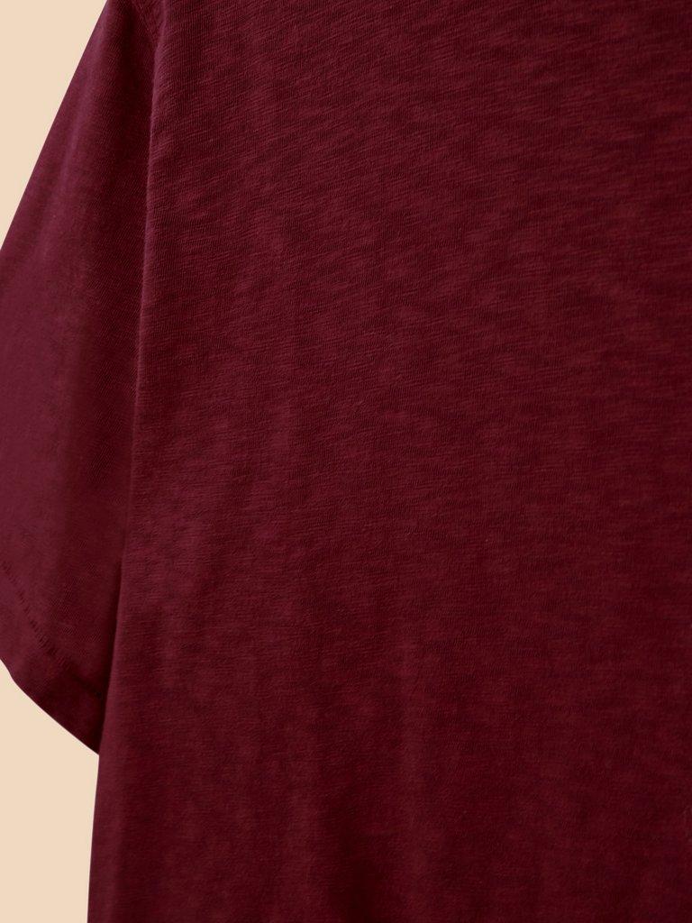 Abersoch Short Sleeve Tee in DK PLUM - FLAT DETAIL