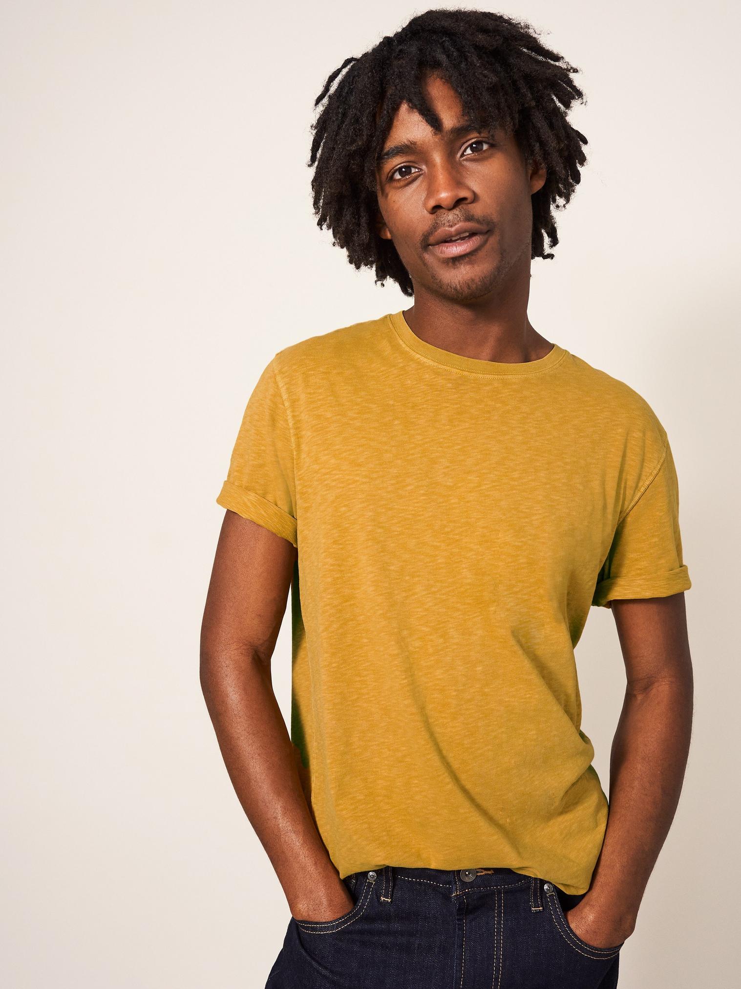 Abersoch Short Sleeve Tee in DP YELLOW - LIFESTYLE