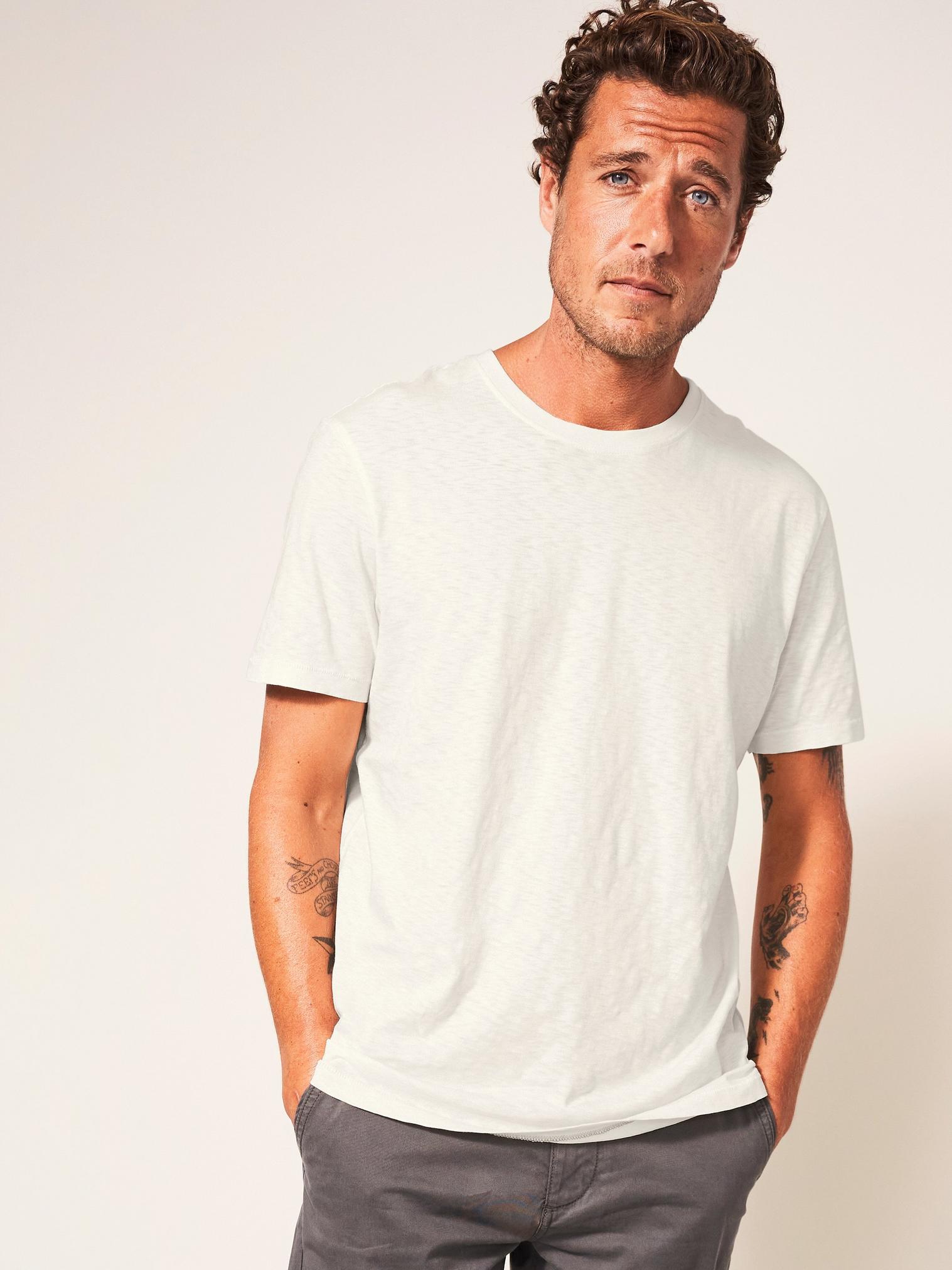 Abersoch Short Sleeve Tee in NAT WHITE - LIFESTYLE