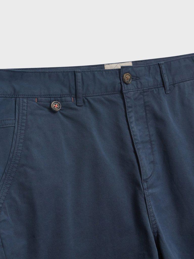 Sutton Organic Chino Shorts in DARK NAVY - FLAT DETAIL