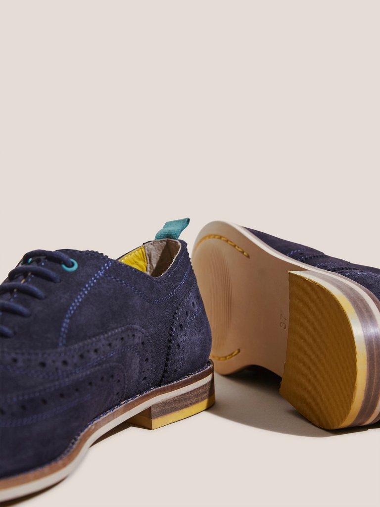 Thistle Lace Up Brogue in NAVY MULTI - FLAT DETAIL