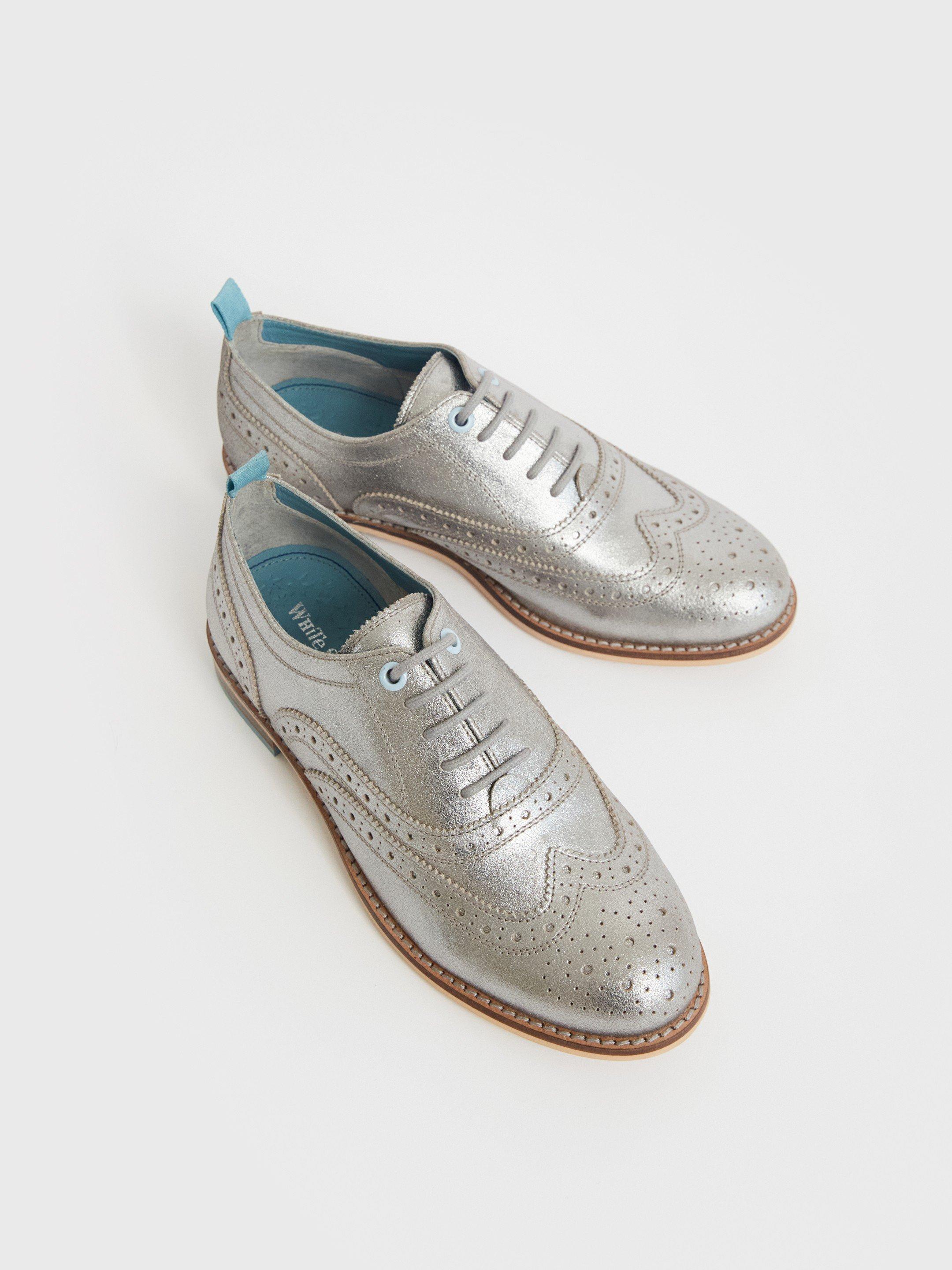 Thistle Lace Up Brogue in SLV TN MET - FLAT FRONT