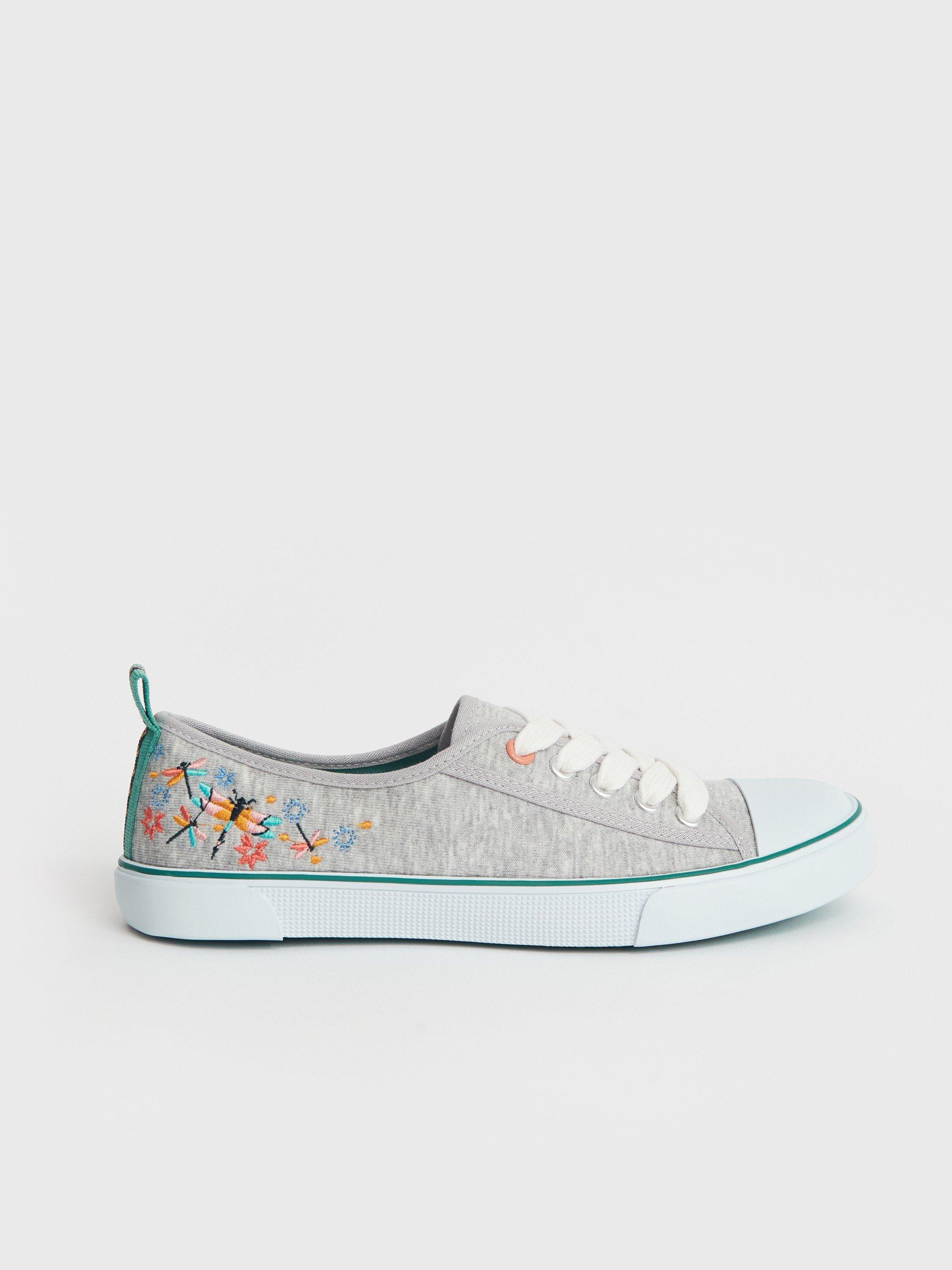 Memory store foam plimsolls