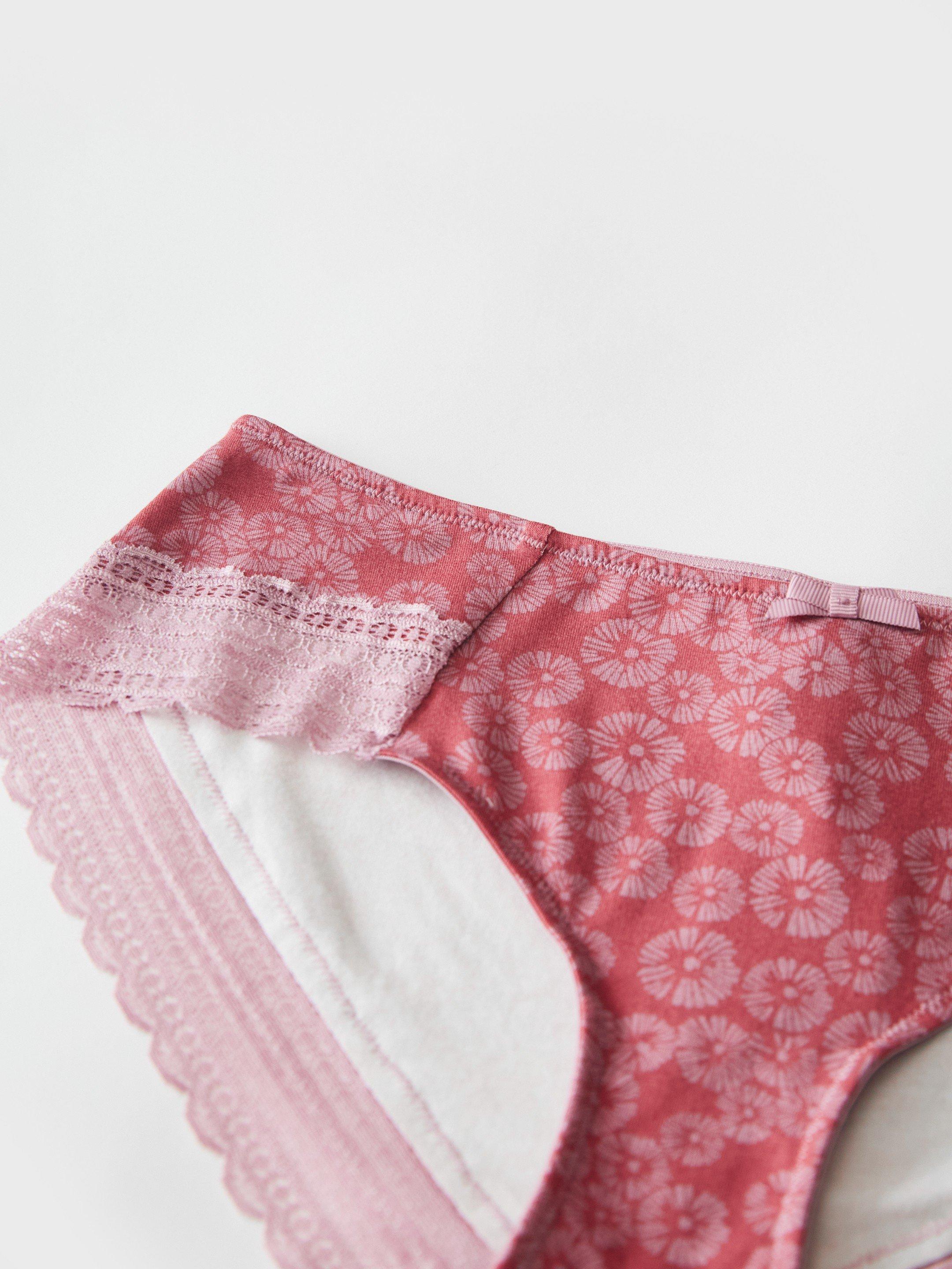 Ditsy Blooms Shortie in MID PINK - FLAT DETAIL