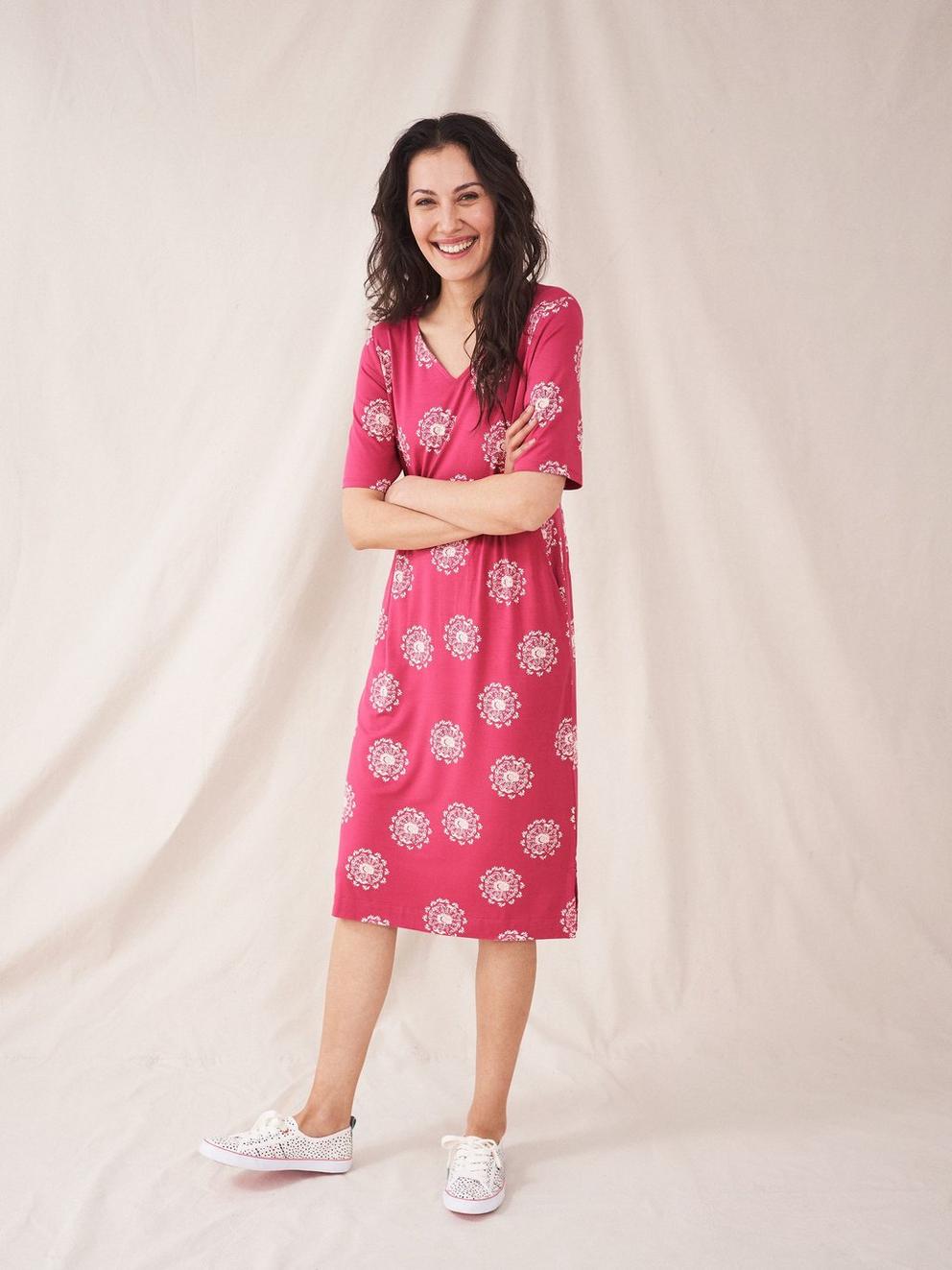 Kara Eco Vero Jersey Dress in RED MLT - MODEL FRONT