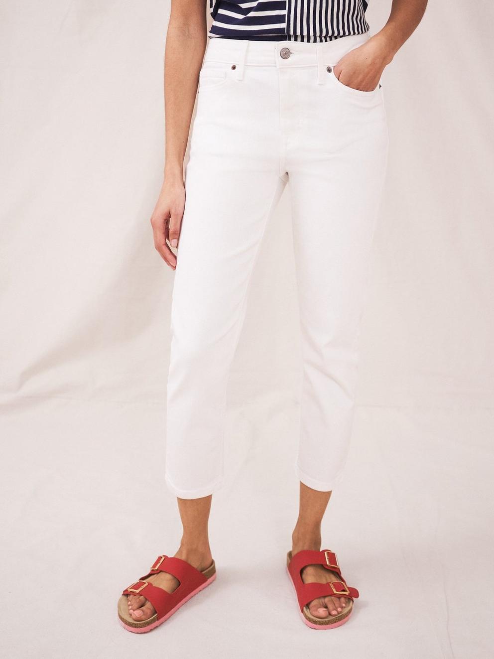 Brooke Straight Crop Jean in NAT WHITE - MODEL DETAIL