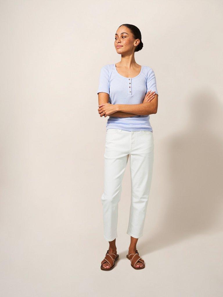 Brooke Straight Crop Jean in NAT WHITE - MODEL FRONT