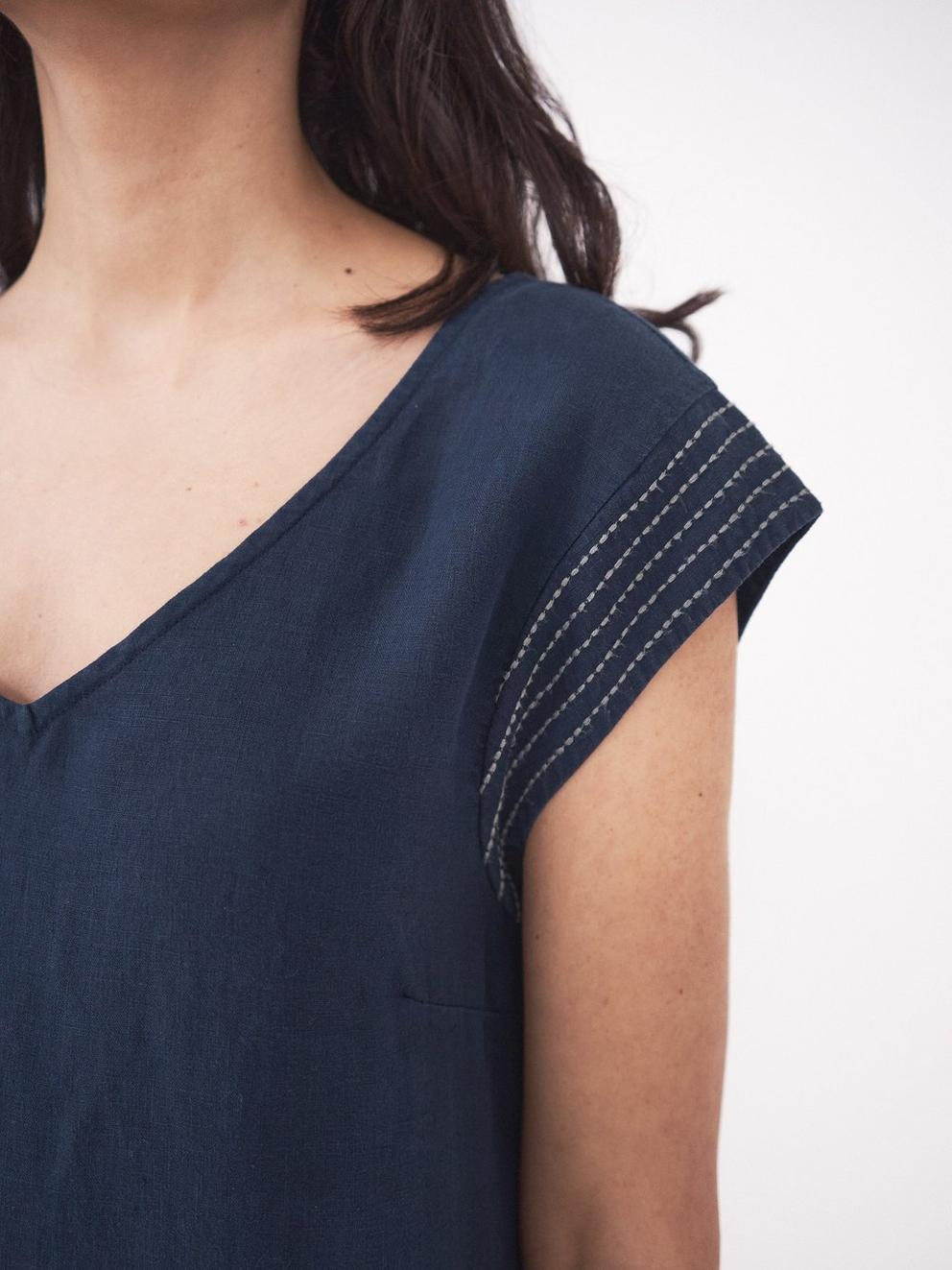 Adele Linen Dress in DARK NAVY - MODEL DETAIL