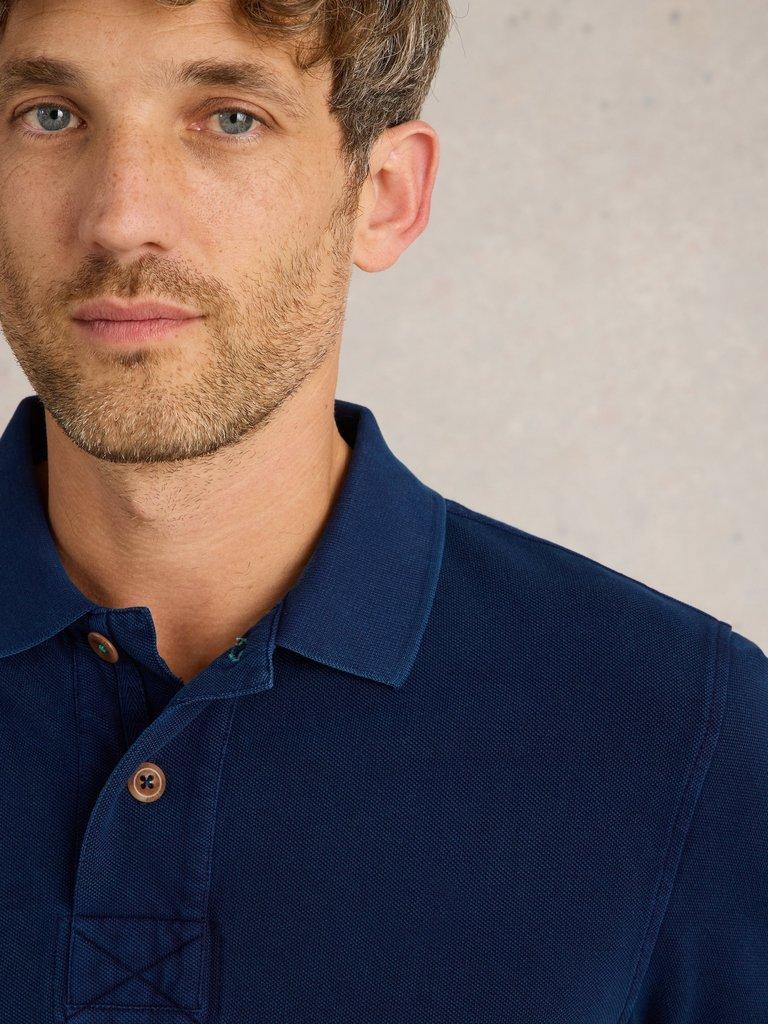 Utility Polo in DEEP BLUE - MODEL DETAIL