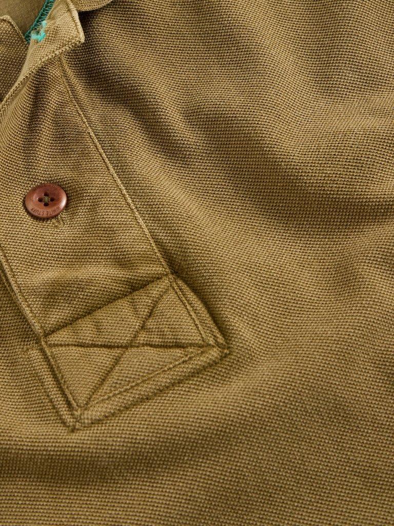 Utility Polo in KHAKI GRN - FLAT DETAIL