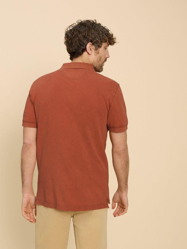 Utility Polo in MID ORANGE - MODEL BACK