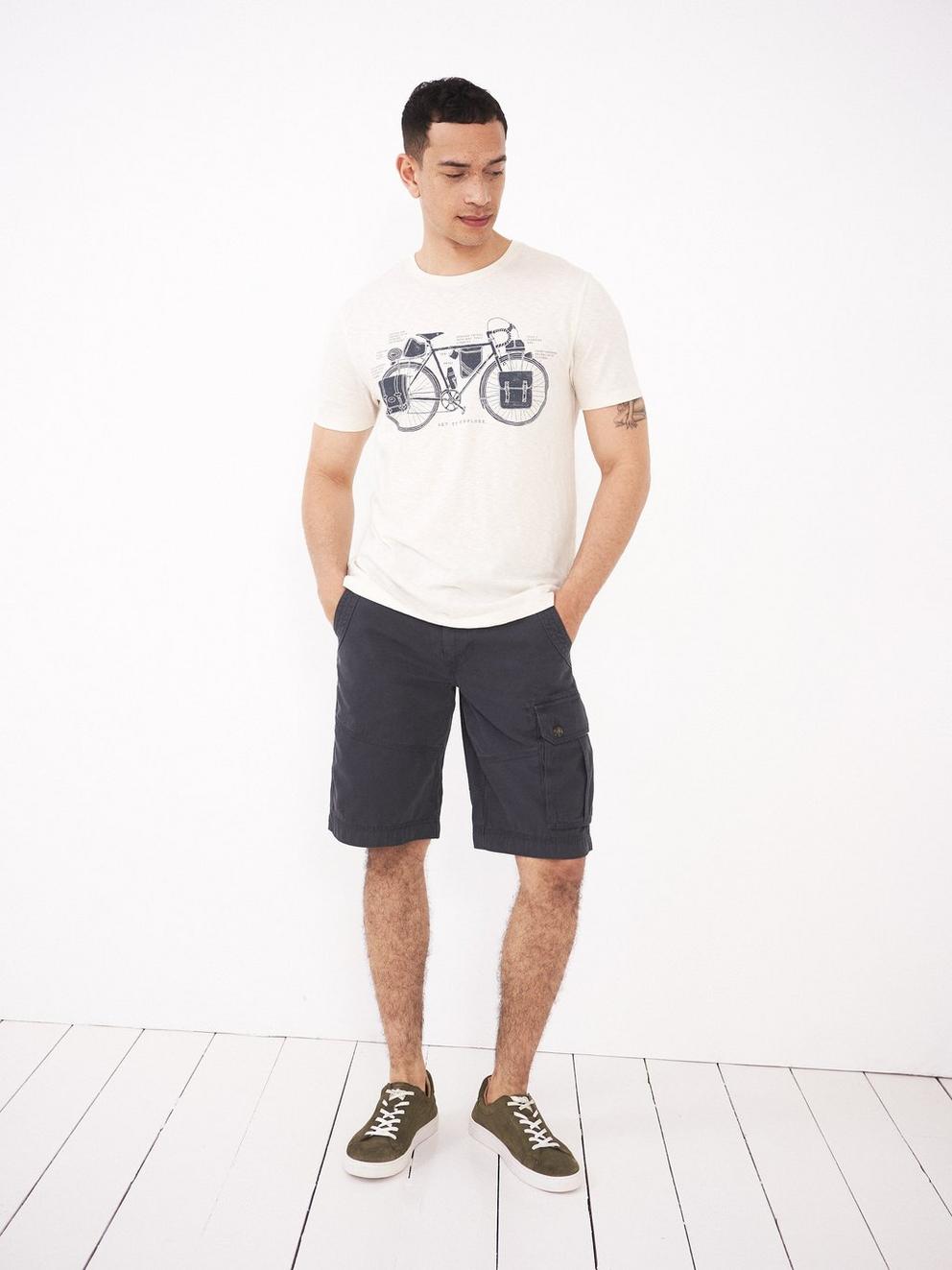 Kegworth Cargo Short in DARK NAVY - MODEL FRONT