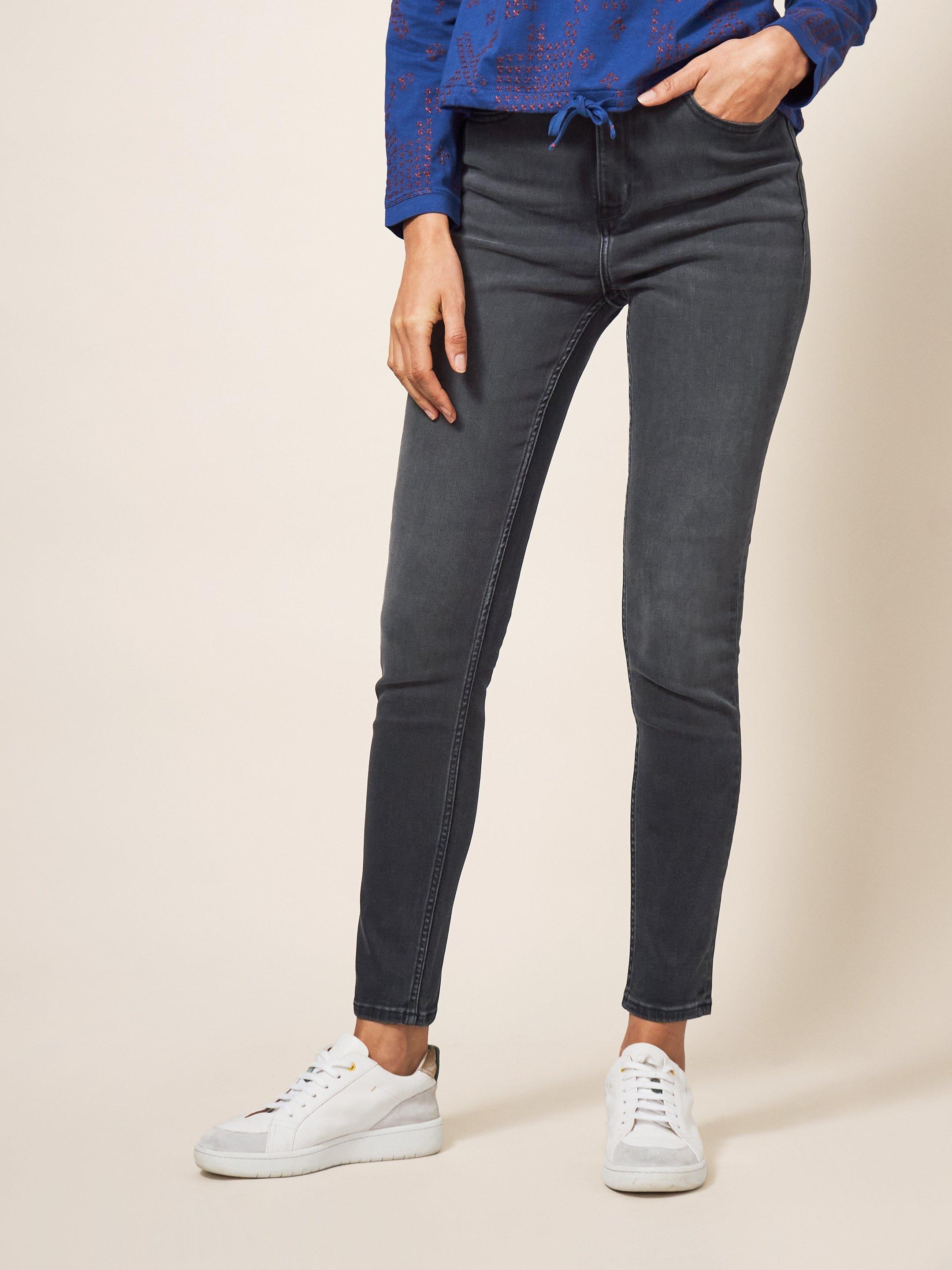 Amelia Skinny Leg Jeans in CHARC GREY - LIFESTYLE