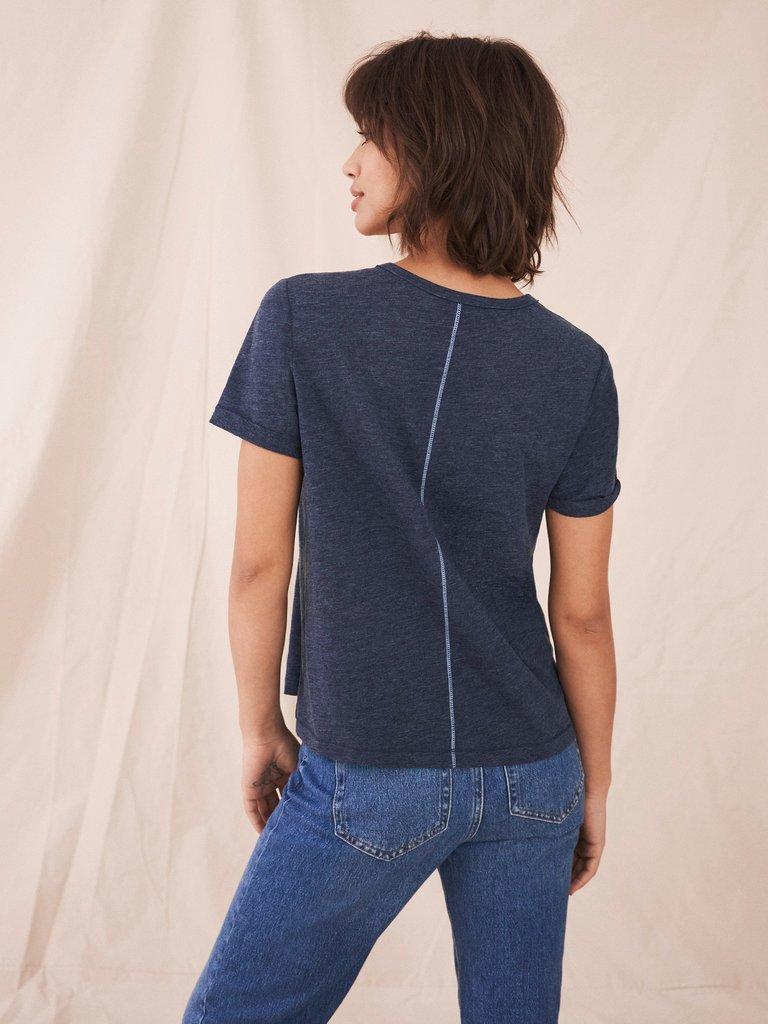 Home start a Hug Was Here Tee in NAVY MULTI - MODEL BACK