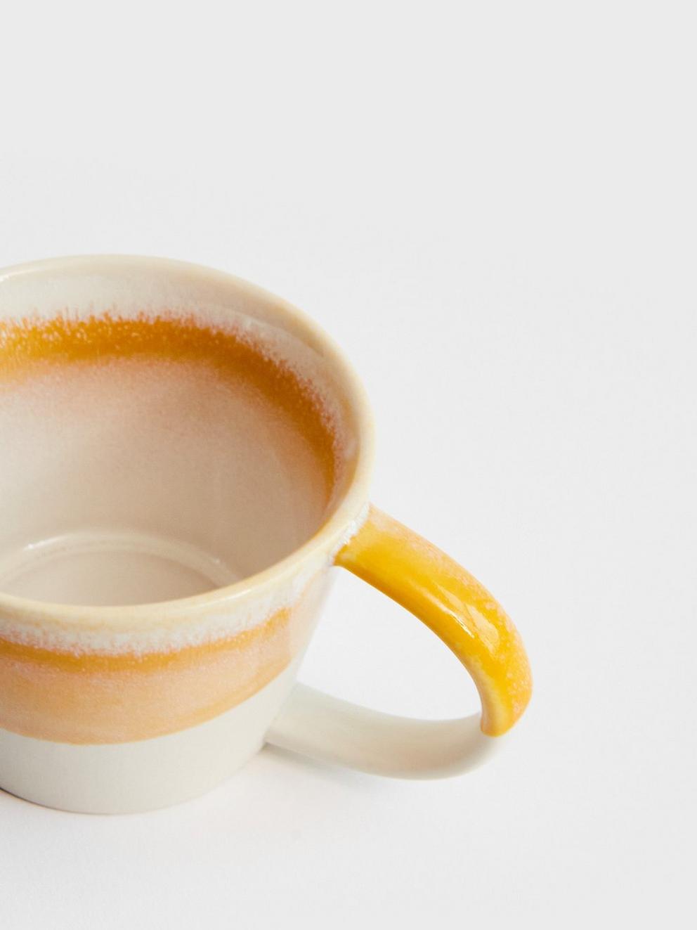 Dipped Mug in LGT YELLOW - FLAT DETAIL