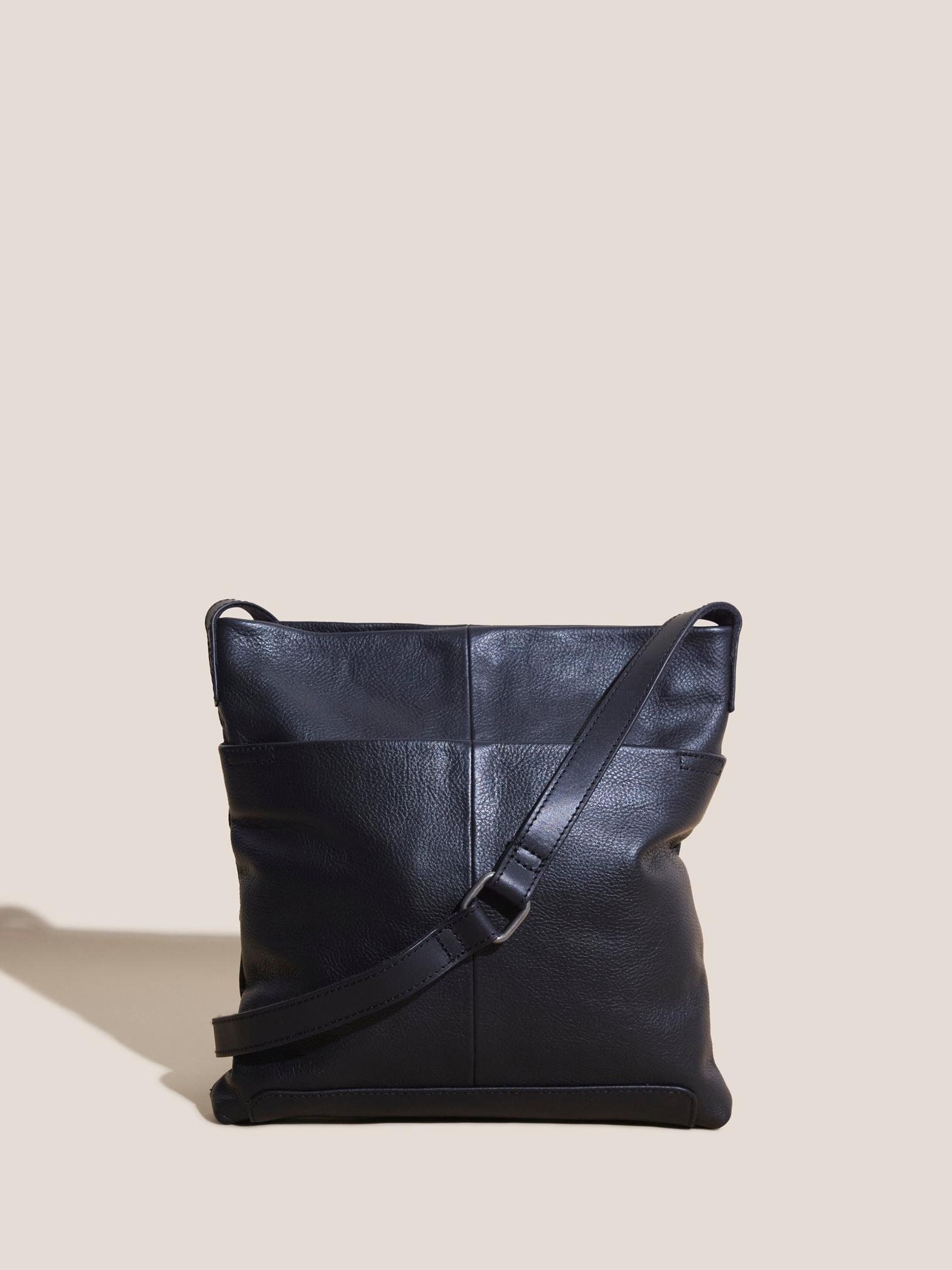 Issy Bag in PURE BLK - MODEL FRONT