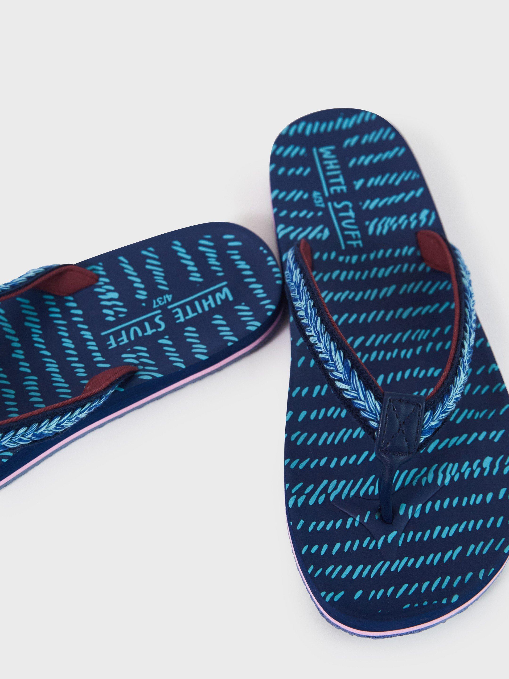 Eva Flip Flop in NAVY MULTI - FLAT BACK