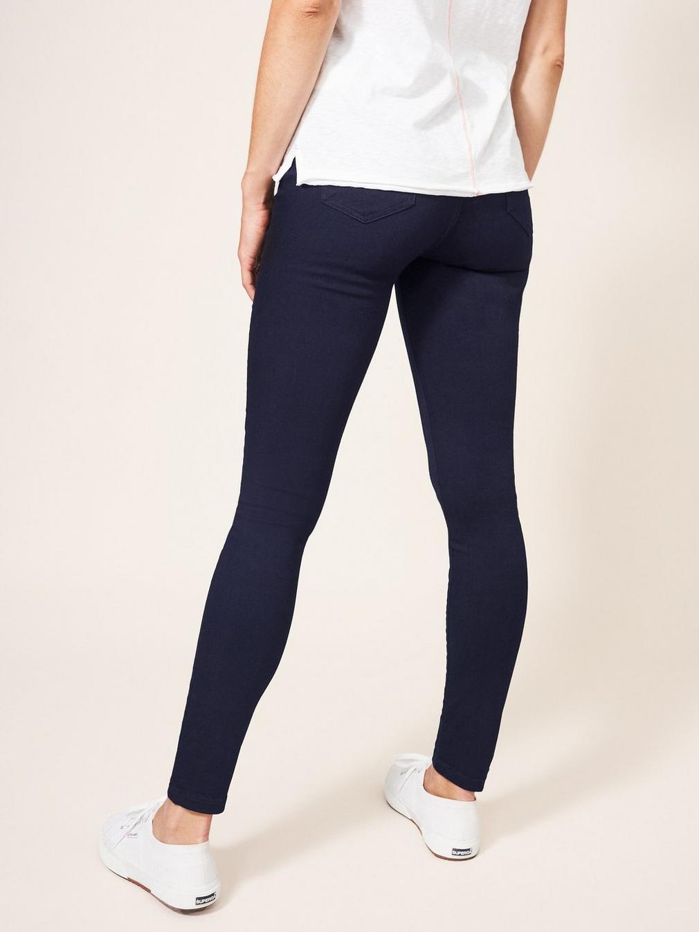 Jenny Jegging in DK DENIM - MODEL BACK