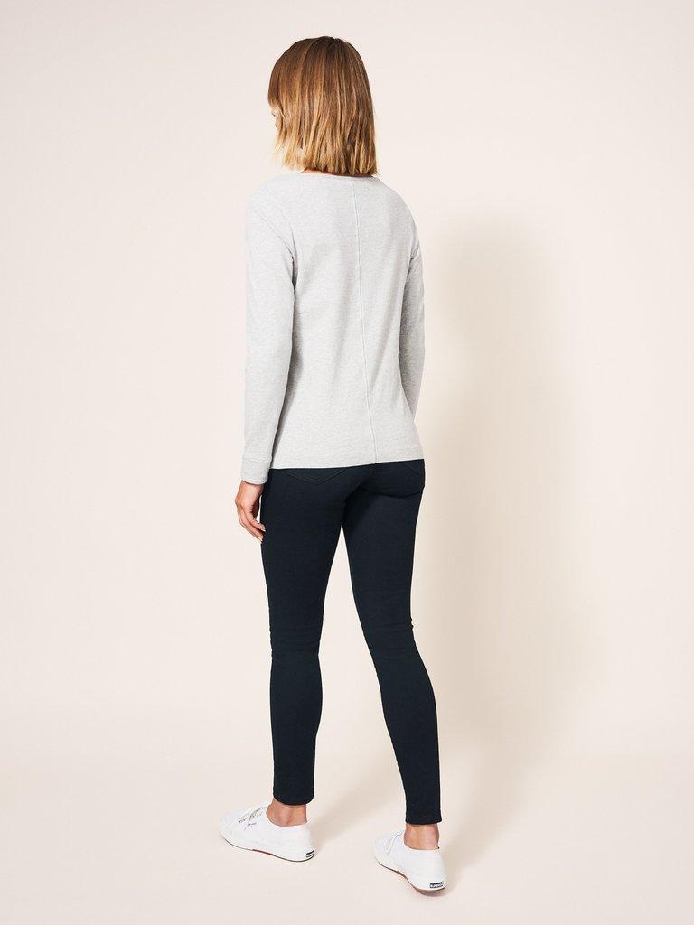 Jenny Jegging in PURE BLK - MODEL BACK