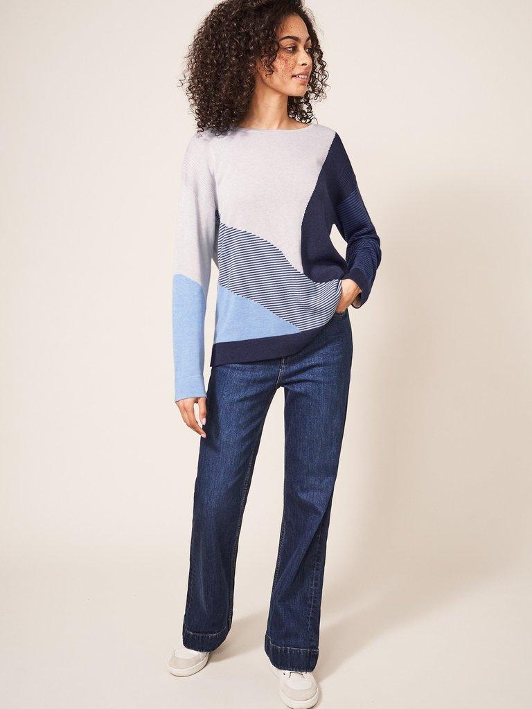 Olivia Abstract Jumper in GREY MLT - MODEL FRONT