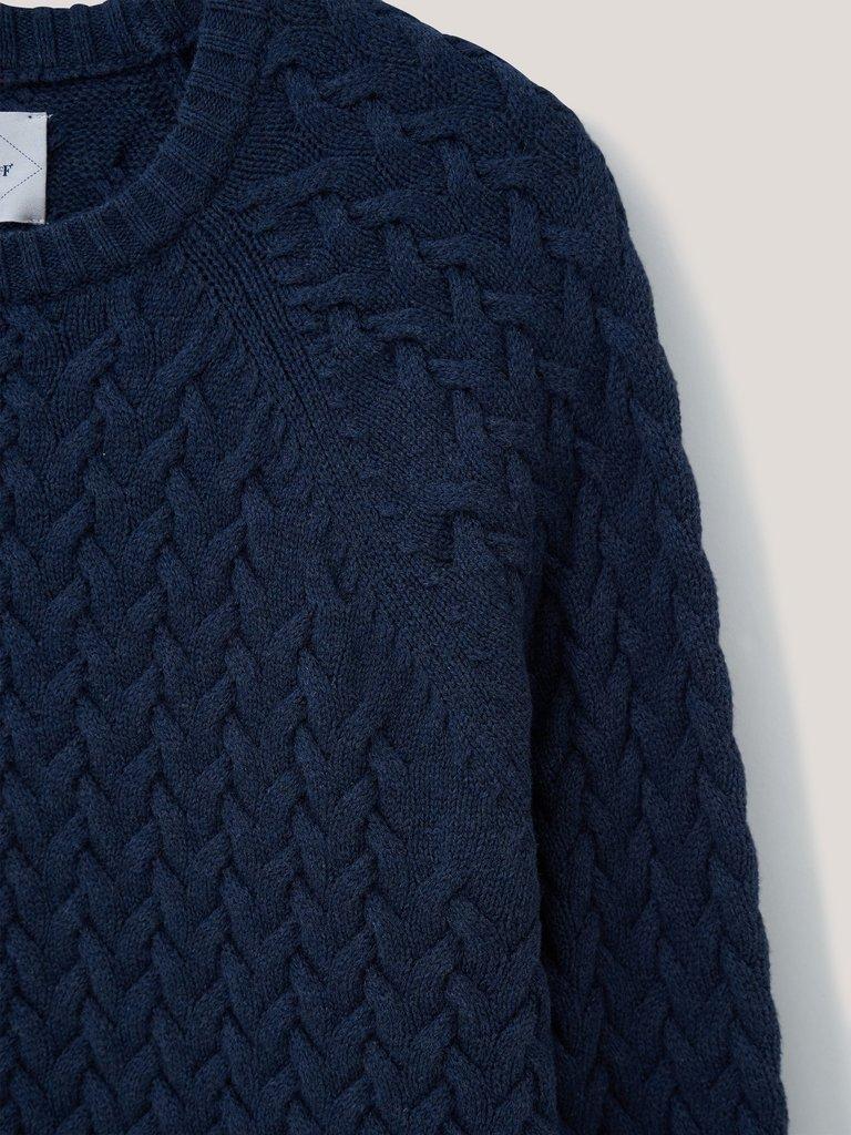 Monmouth Cable in DARK NAVY - FLAT DETAIL