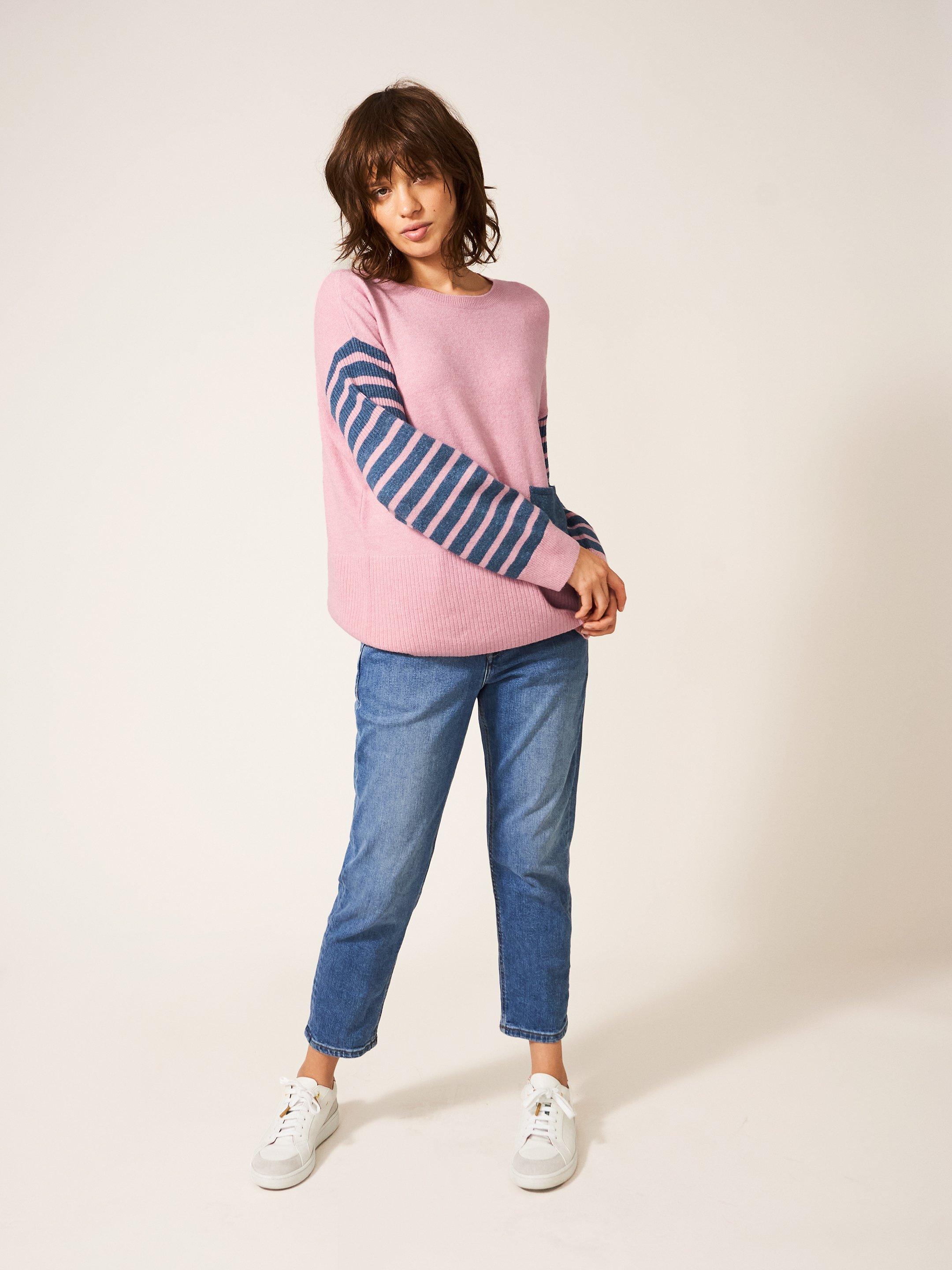 COSY JUMPER in PINK MLT - MODEL FRONT