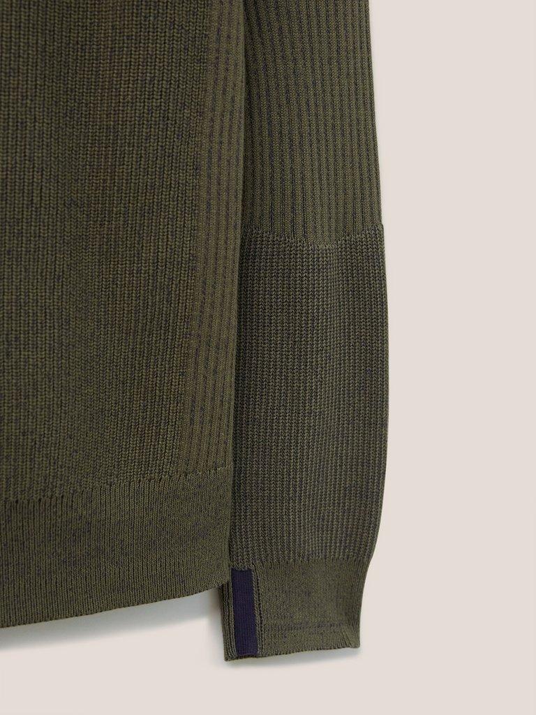 Pentire Raglan Crew in KHAKI GRN - FLAT DETAIL