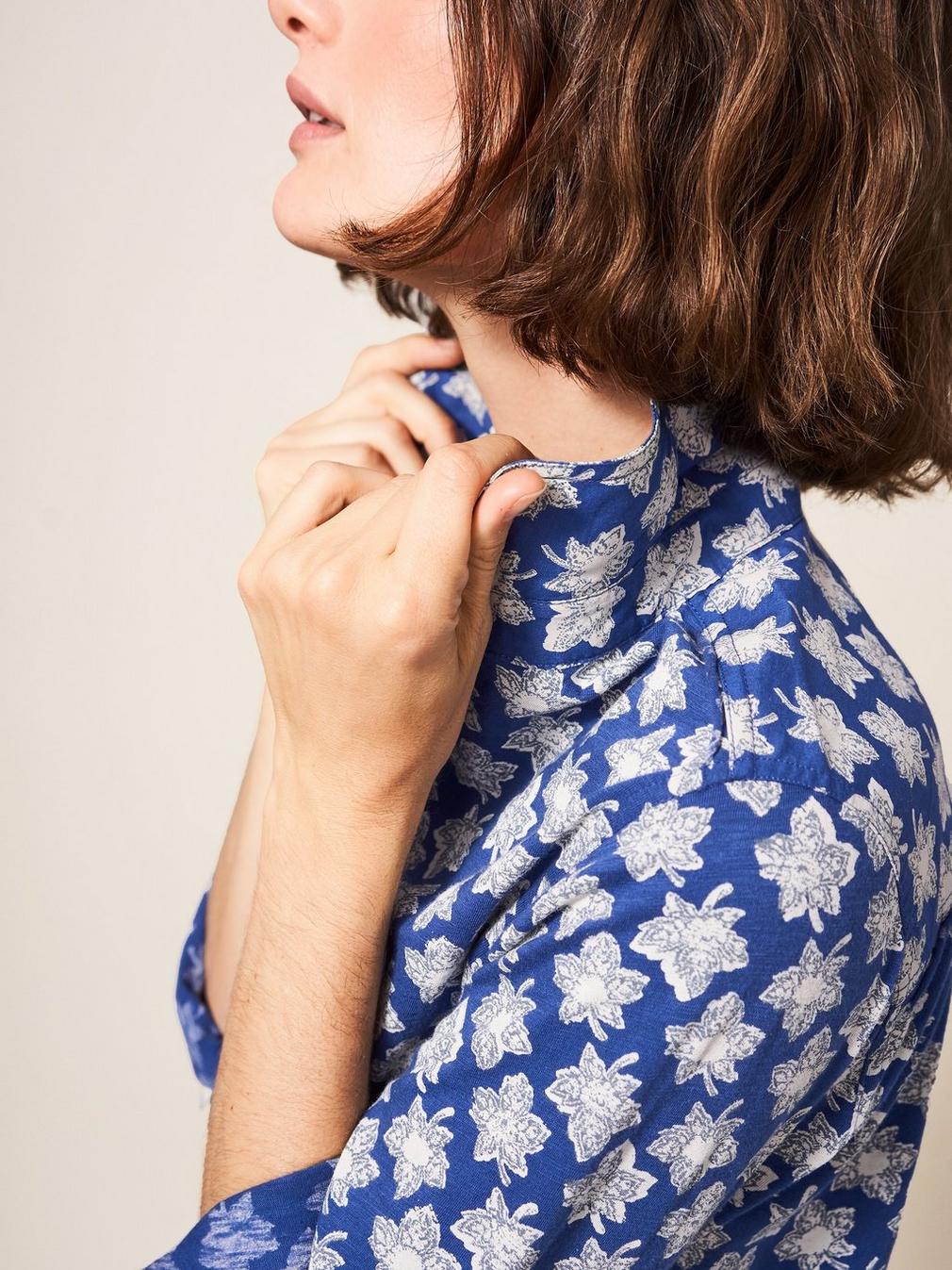 Lottie Longline Mix Shirt in BLUE PR - MODEL DETAIL