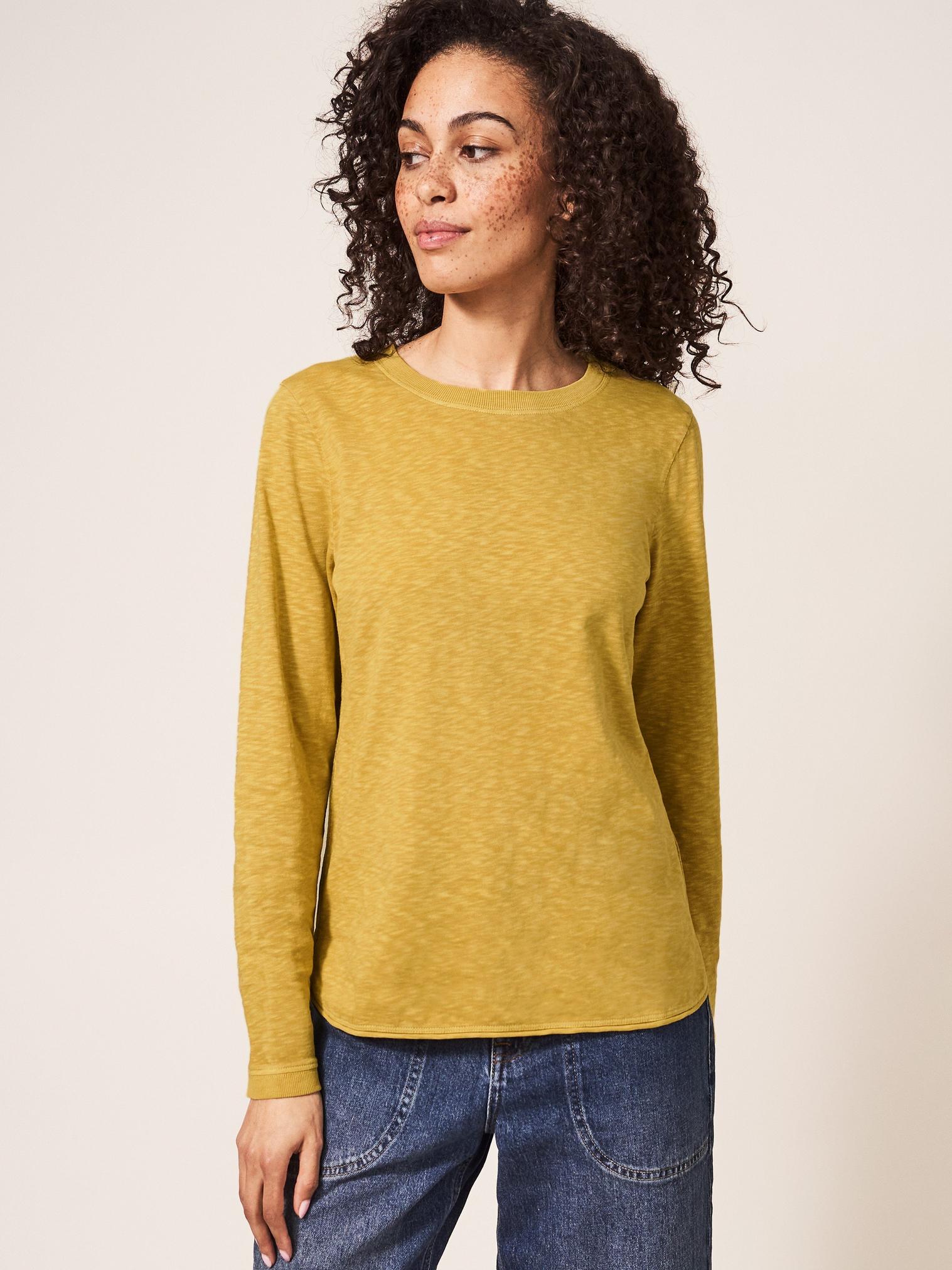 Cassie Crew Tee in DARK CHARTREUSE | White Stuff