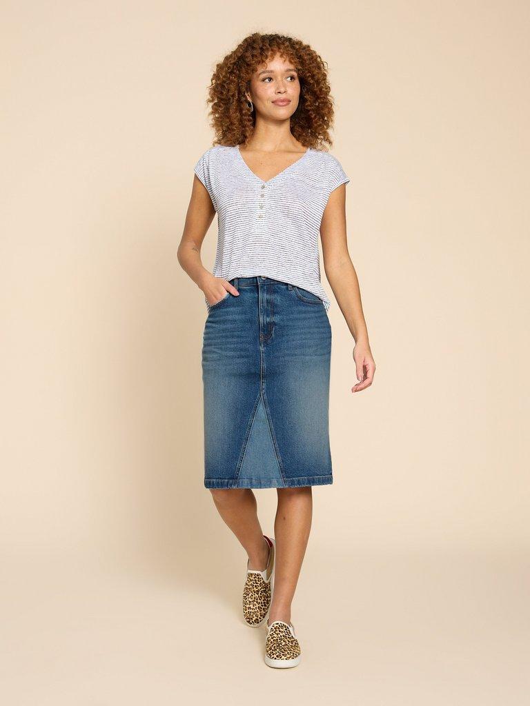 Jemma Denim Skirt in MID DENIM