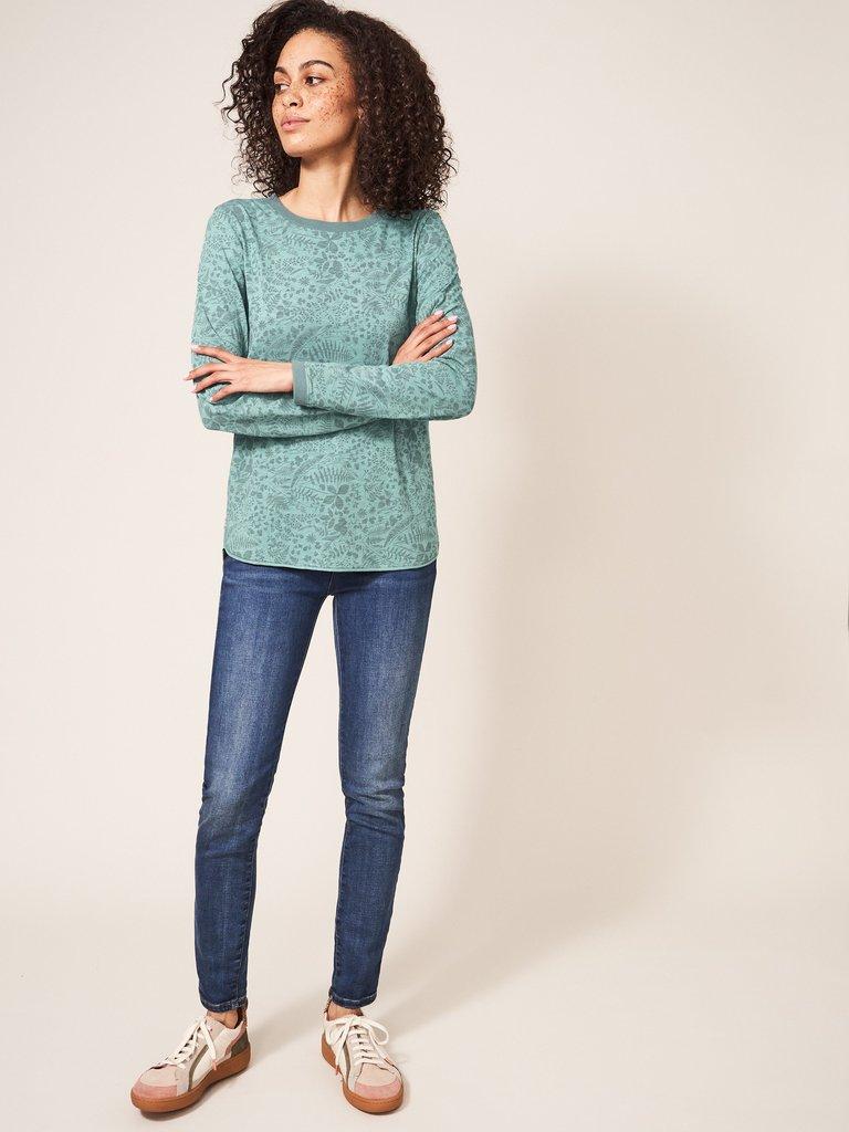 Cassie Print Tee in TEAL PR - MODEL FRONT